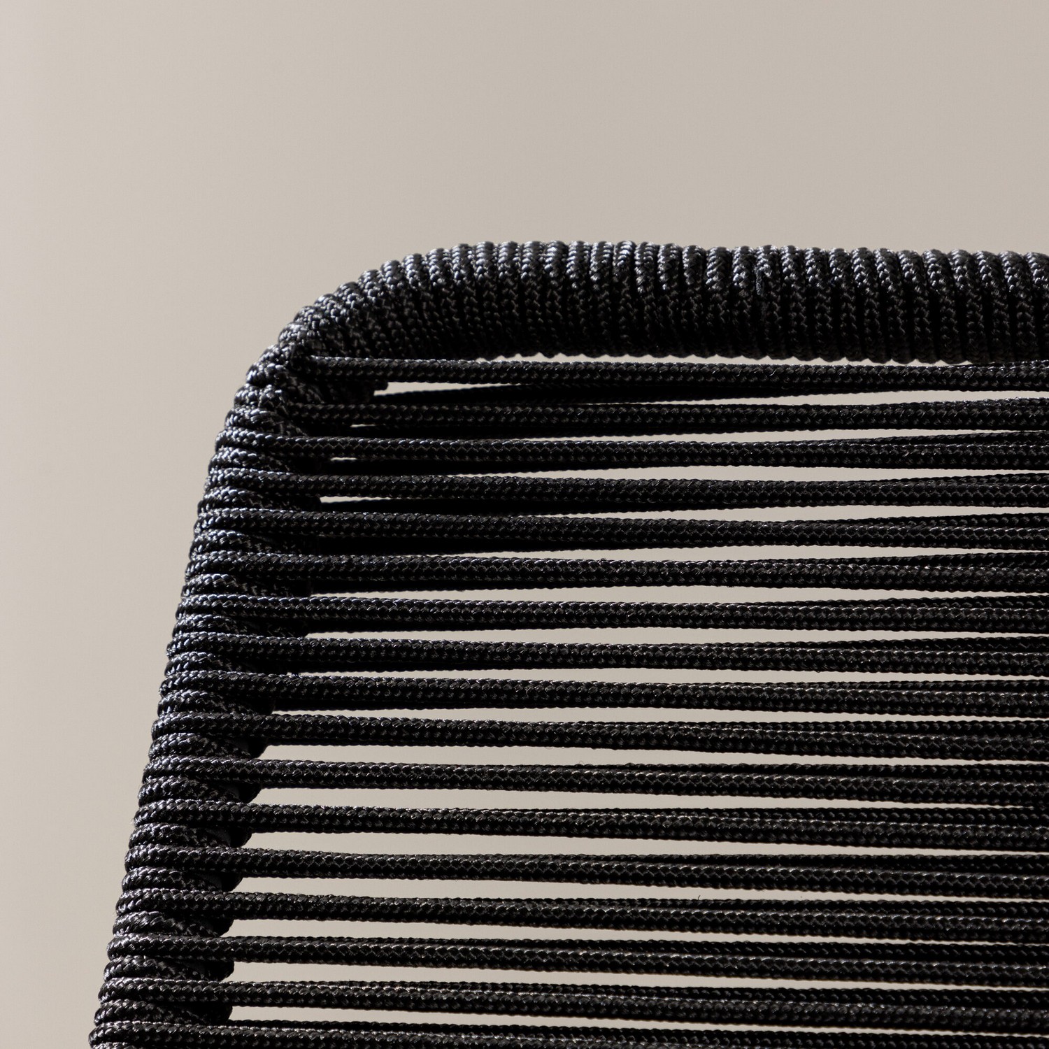 Lindos Armchair - Black Alu / Black Rope Svart