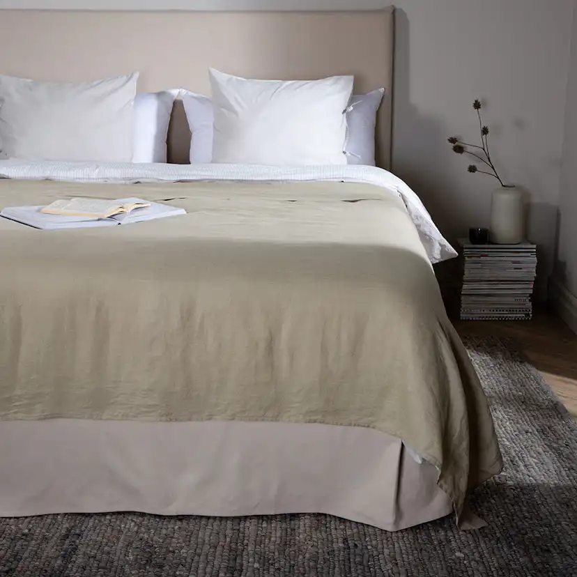 Milo Bedspread Linen Beige 260x260 cm Färg: Beige, Mått: 260x260 cm