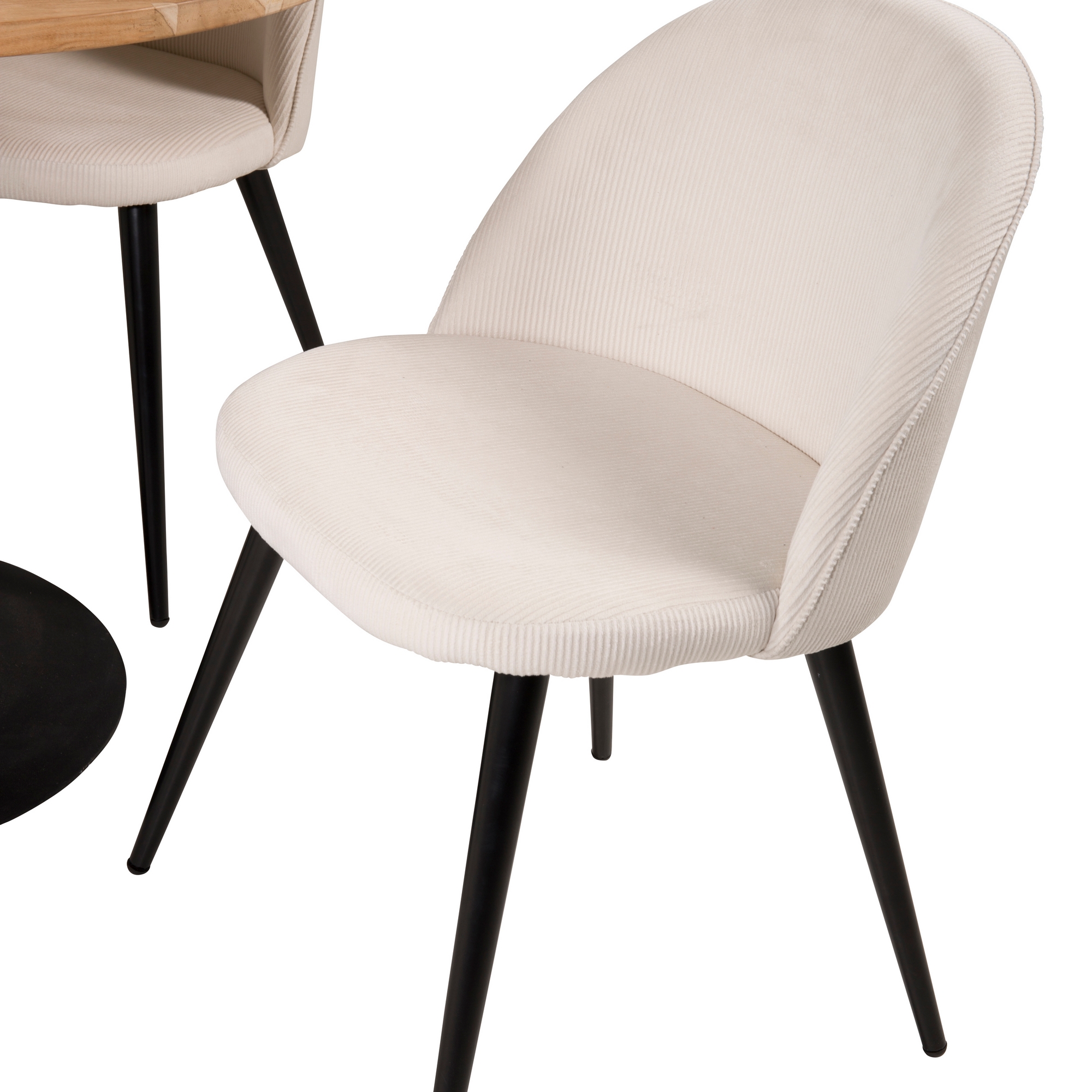 Matgrupp Venture Home Cornelia 100 med 4 Valentina Stolar