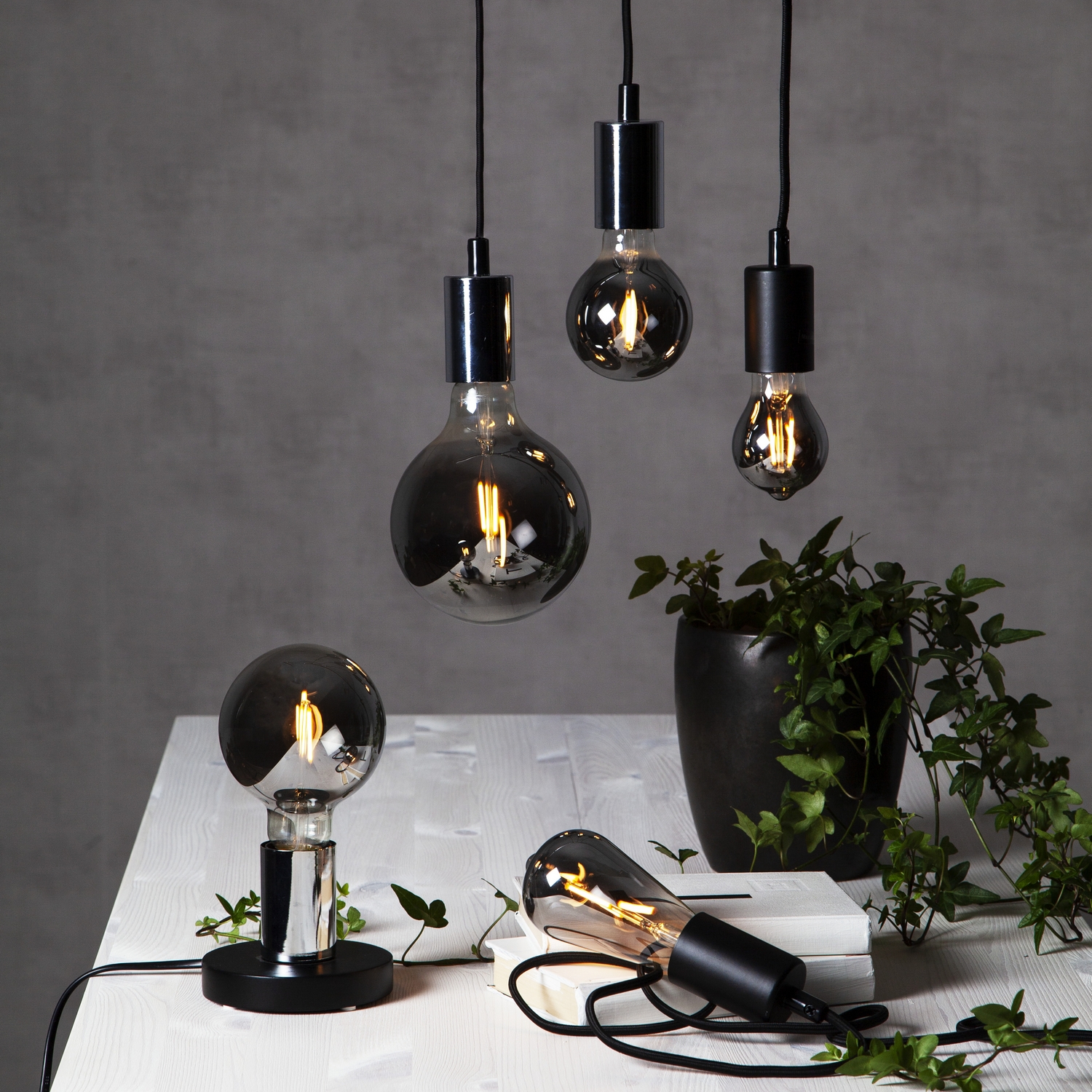 LED-lampa Star Trading Plain Smoke E27 G80