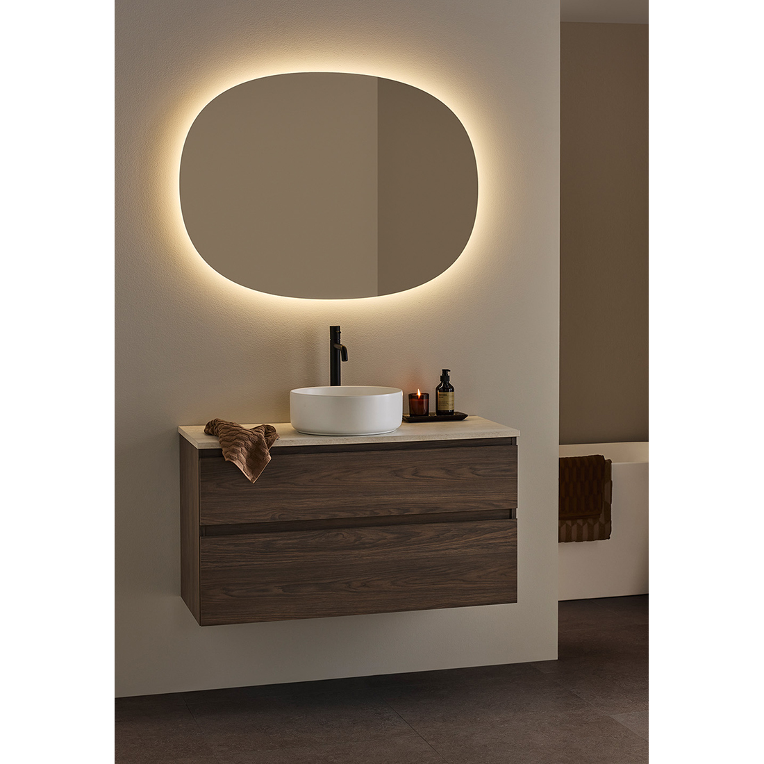 Spegel Hafa Ellipse LED 1000x750