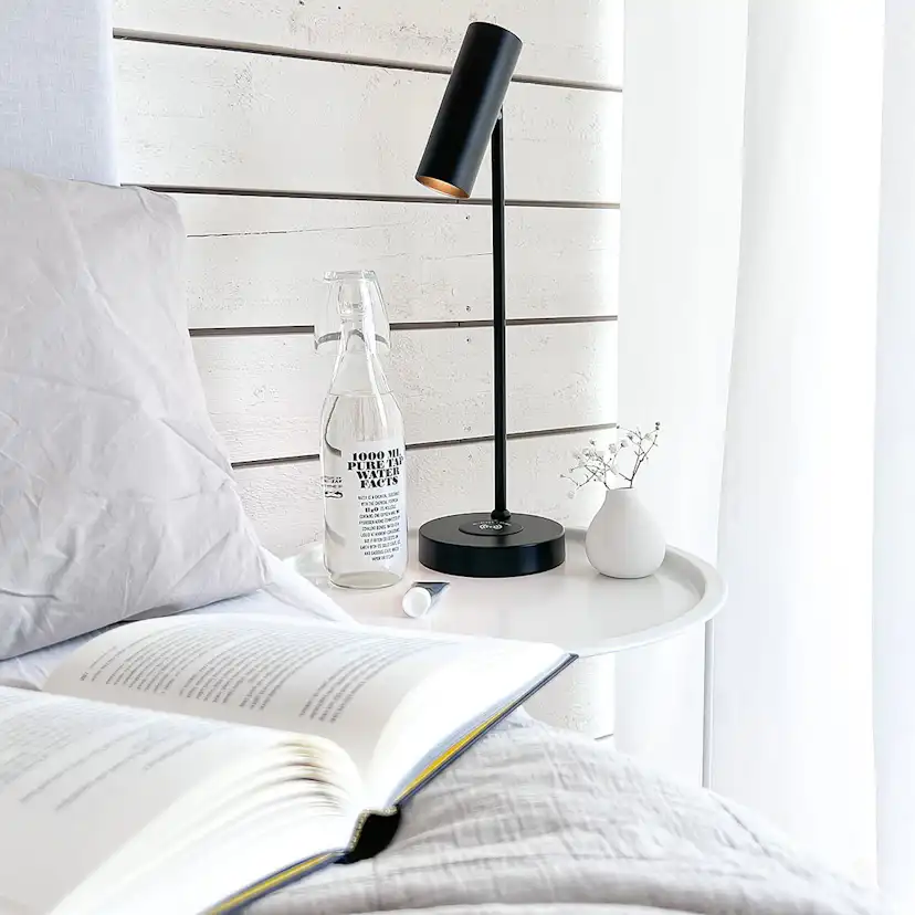 Bordslampa Aneta Tabela