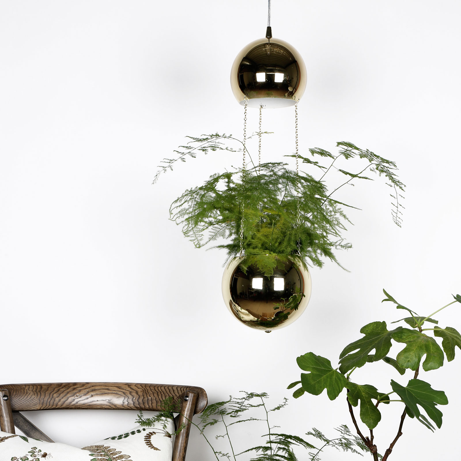 Fönsterlampa Globen Lighting Planter