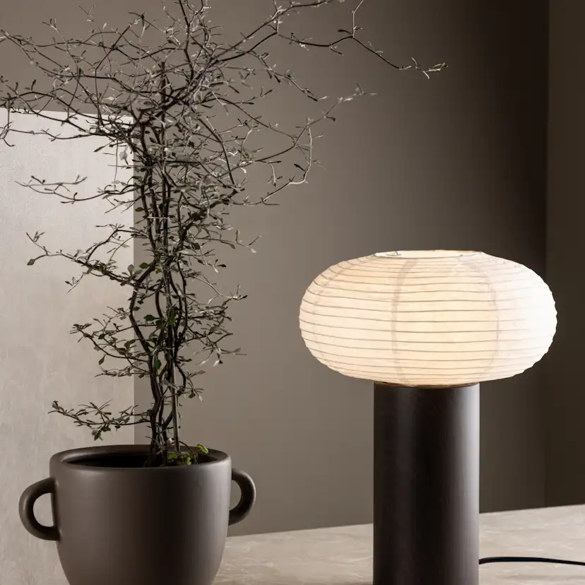 Bordslampa Venture Home Hovfjället