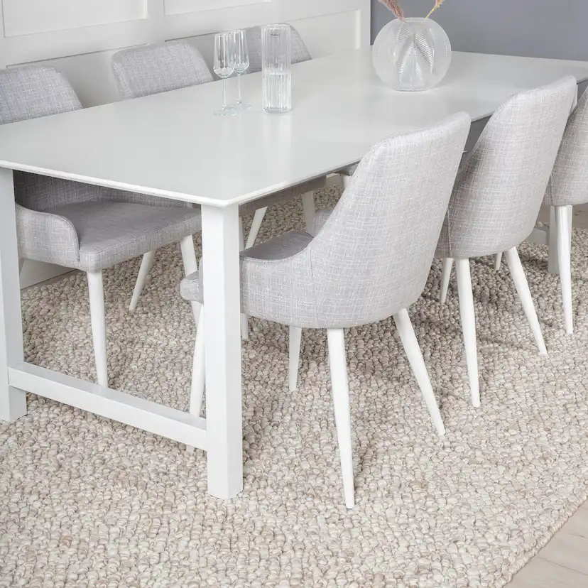 Matgrupp Venture Home Clara med 6 Plake Fåtöljer Polyestertyg