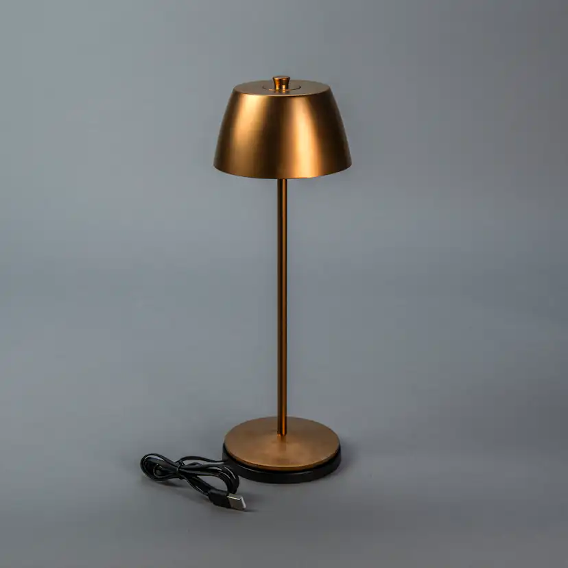 Èze bordslampa Matt Koppar USB Matt Koppar
