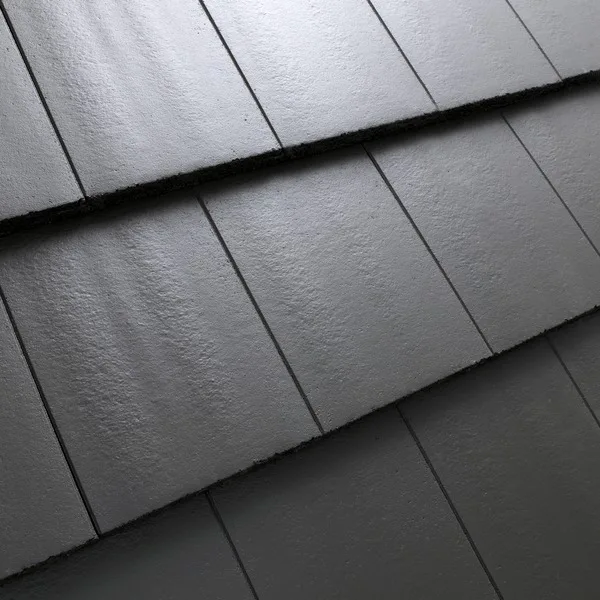 Platt Takpanna Benders Carisma Ytbehandlad