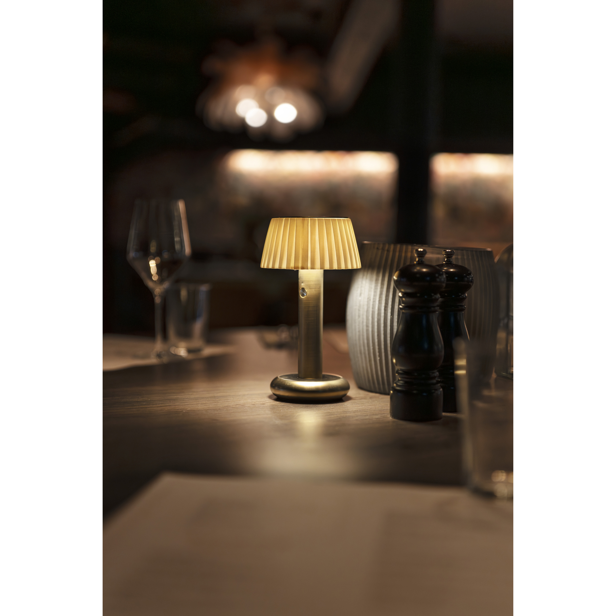 Portabel Lampa Gnosjö Konstsmide Grasse Bordslampa USB