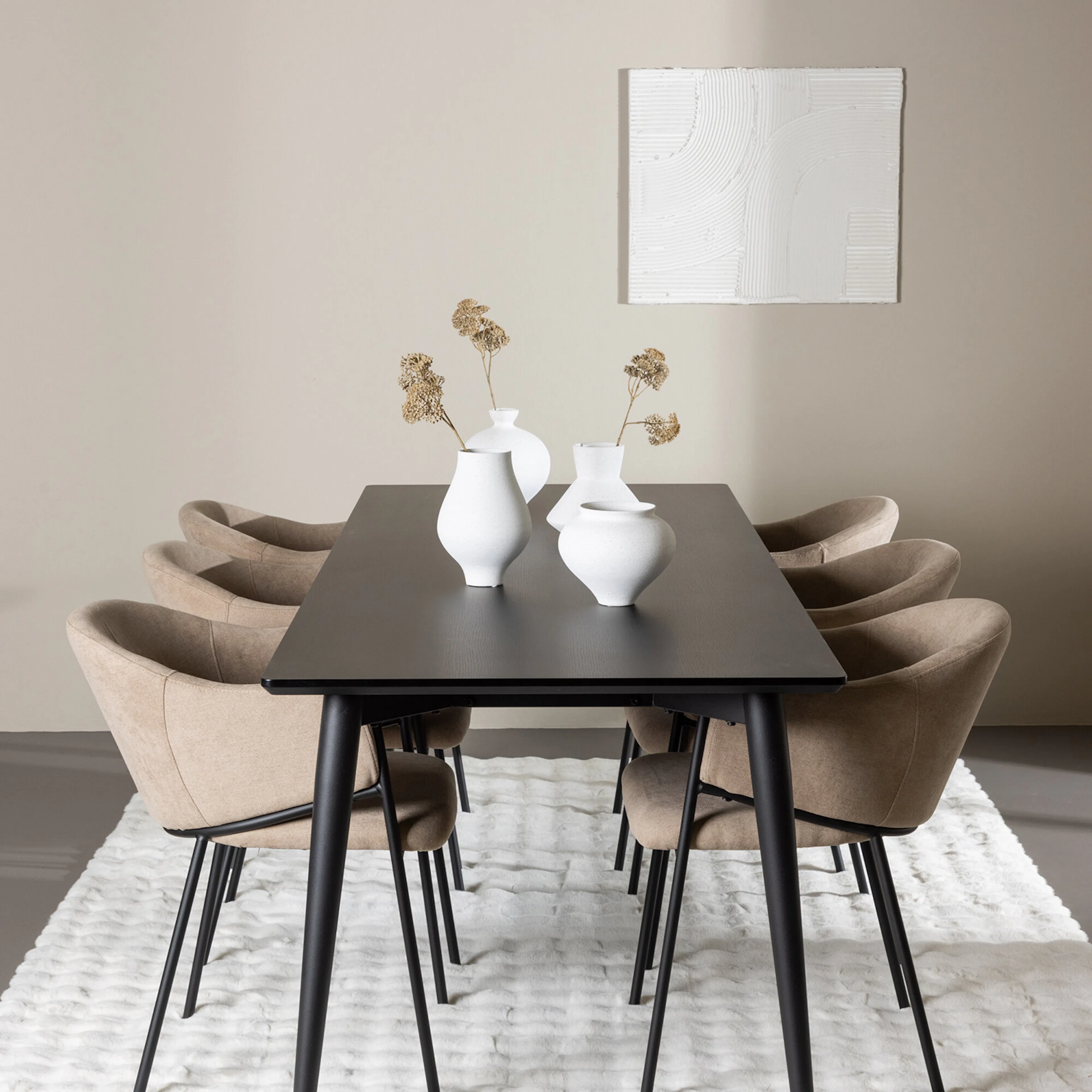 Matgrupp Venture Home Ellis 230 med 6 st Evelina Stolar