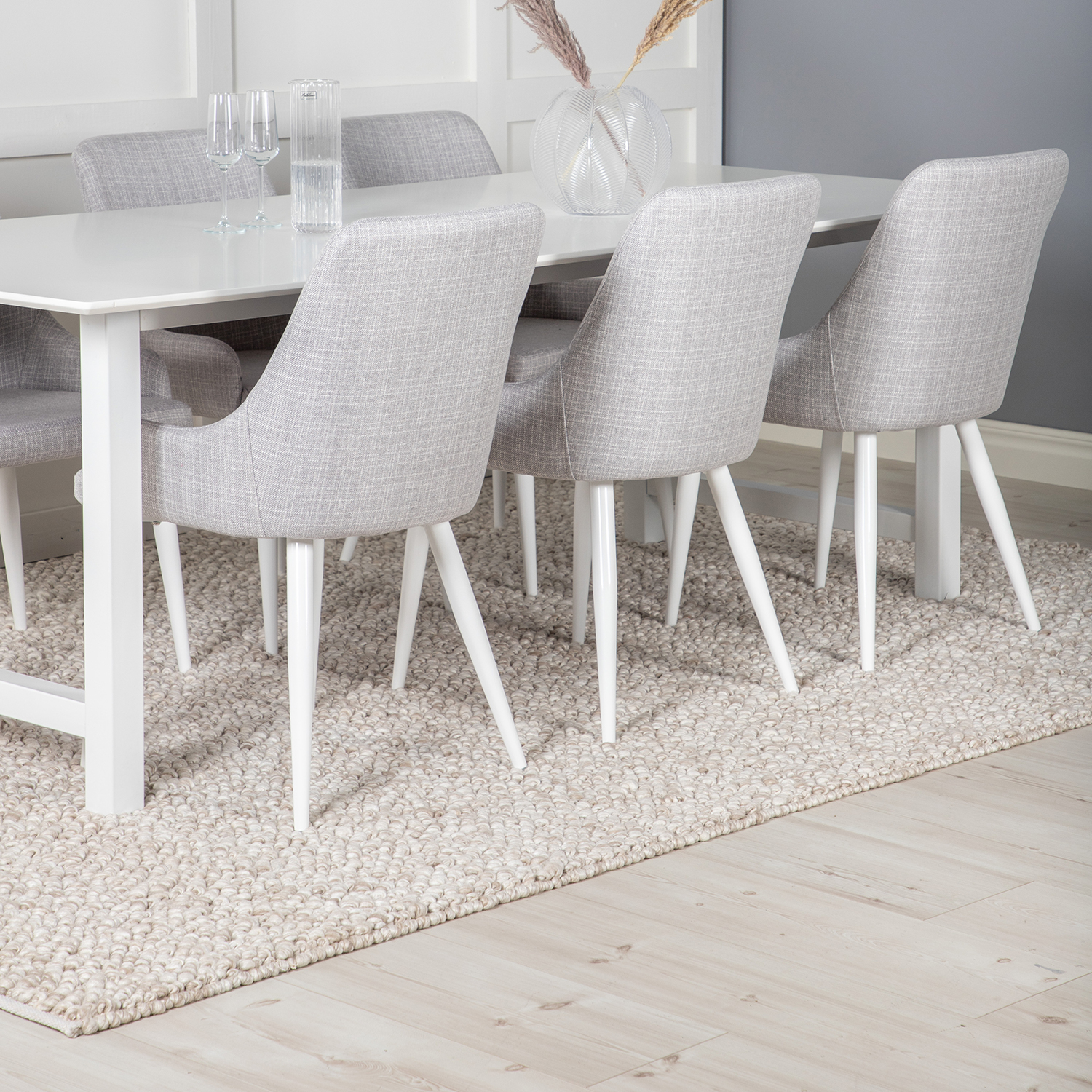 Matgrupp Venture Home Clara med 6 Plake Fåtöljer Polyestertyg