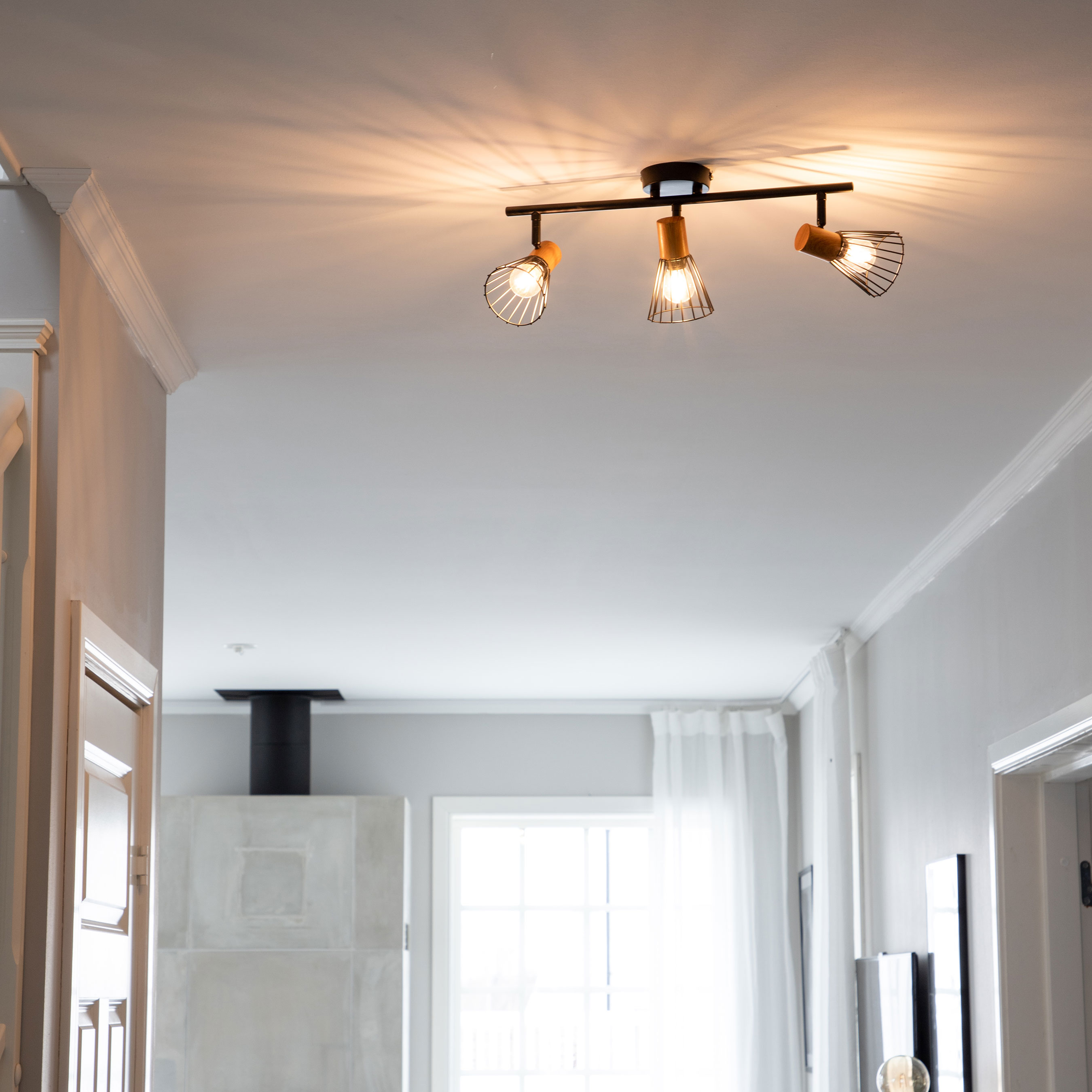 Vägglampa Venture Home Antibes 3L