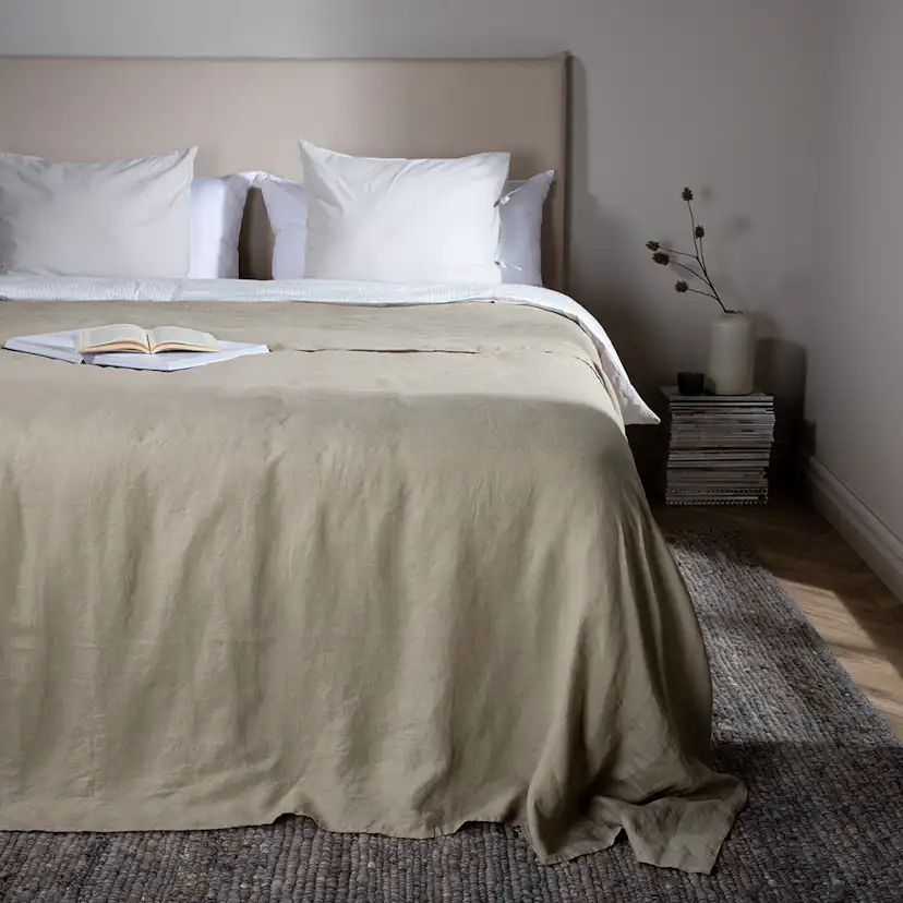 Milo Bedspread Linen Beige 260x260 cm Färg: Beige, Mått: 260x260 cm