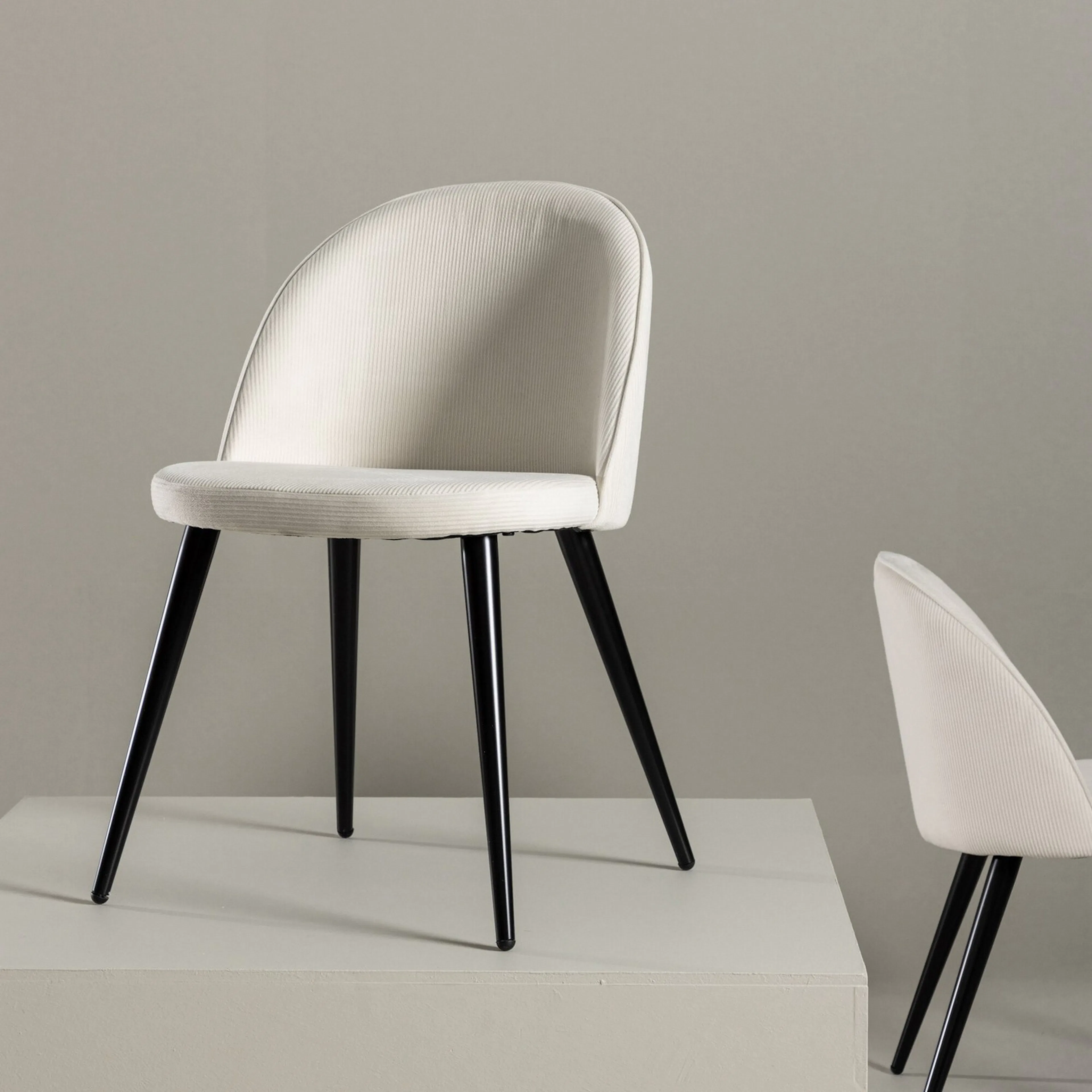 Beige/Svart