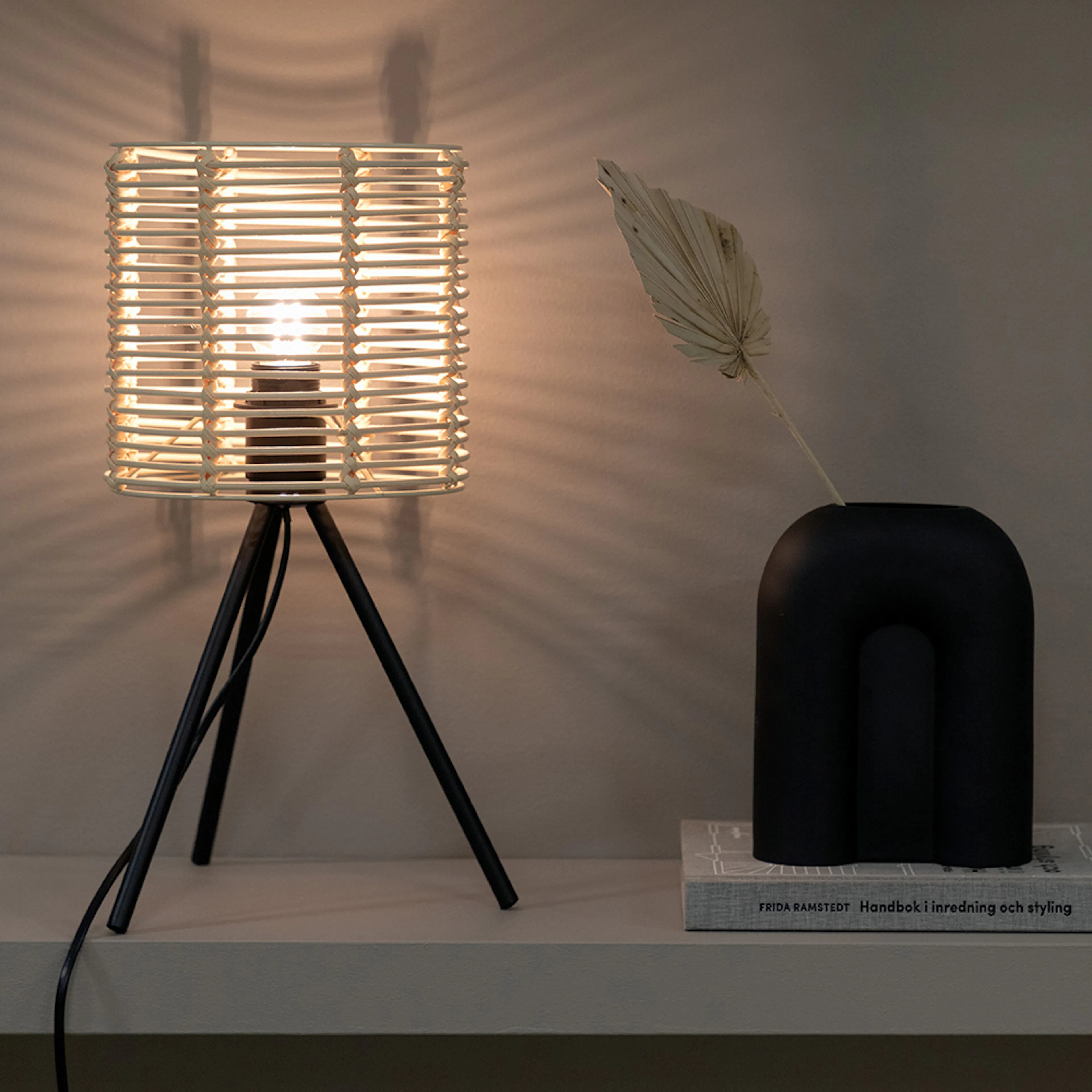 Bordslampa Venture Home Fence