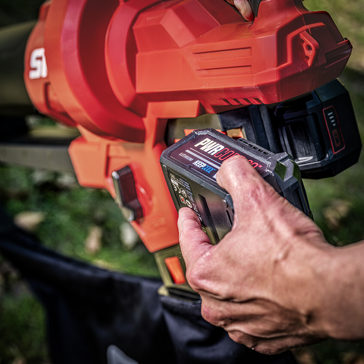 Lövblås/-Sug SKIL 0350 BA Kolborstfri Batteridriven