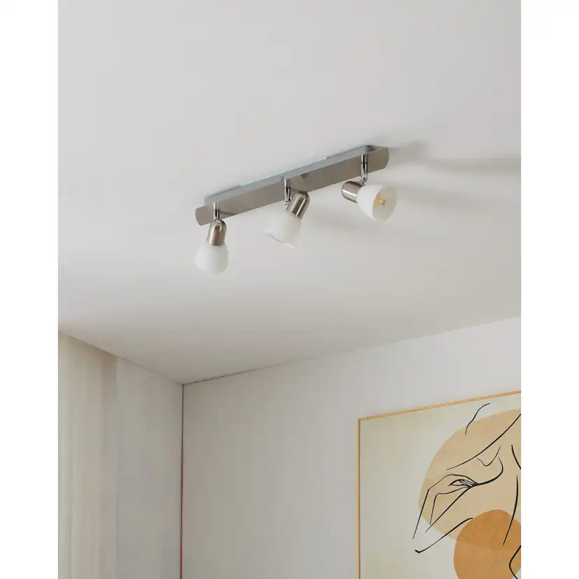 Spotlight Eglo Enea med 3 Lampor