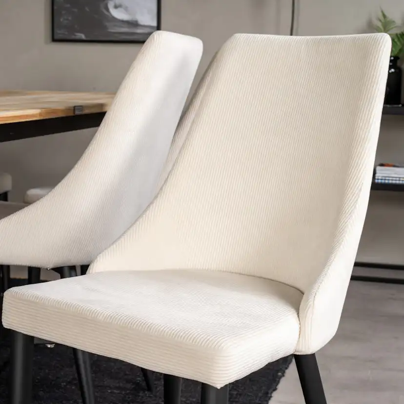 Matgrupp Venture Home Cirebon med 6st Leone Stolar