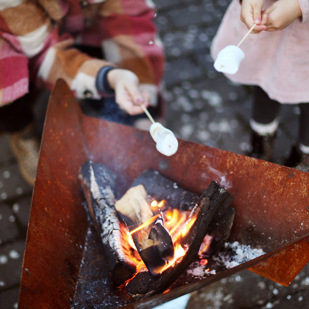 Eldfat Jabo Triangel Inkl Fat Corten 64x64x54 cm