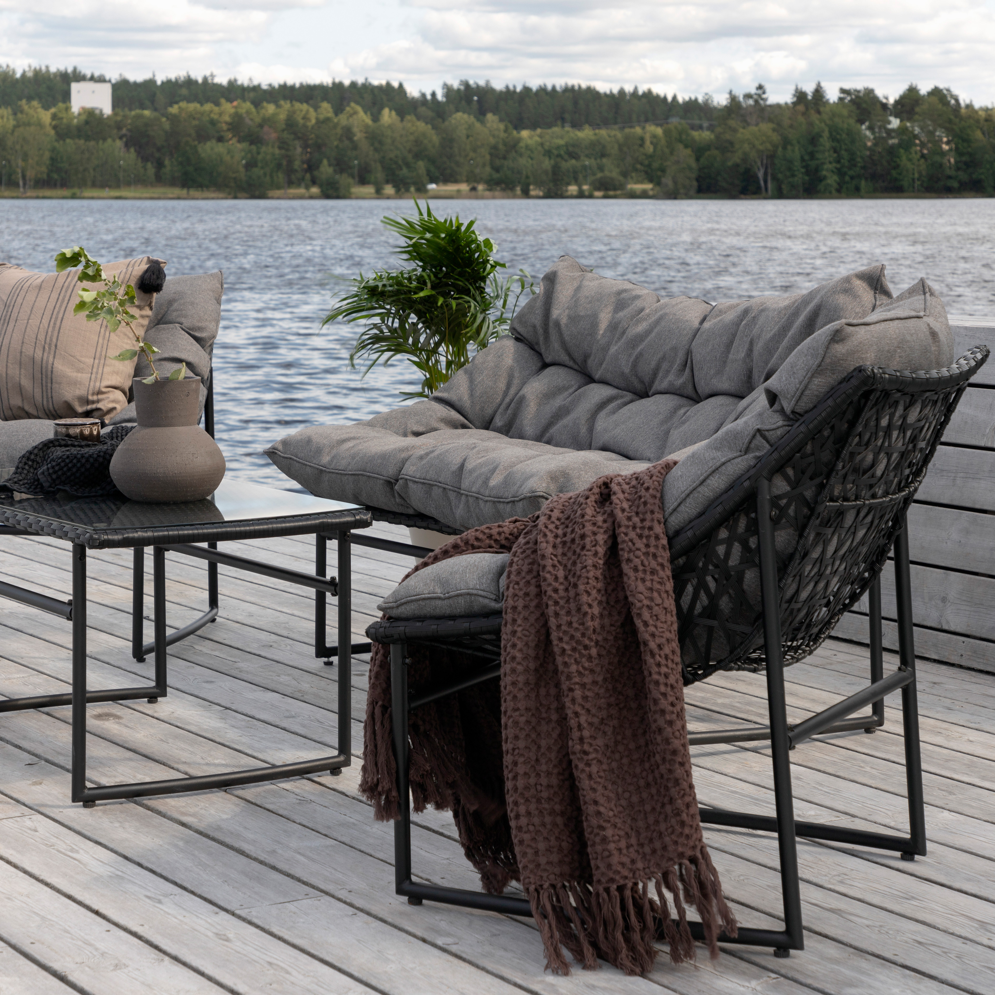 Loungeset Venture Home Ture Soffgrupp Svart med Dynor Utomhus