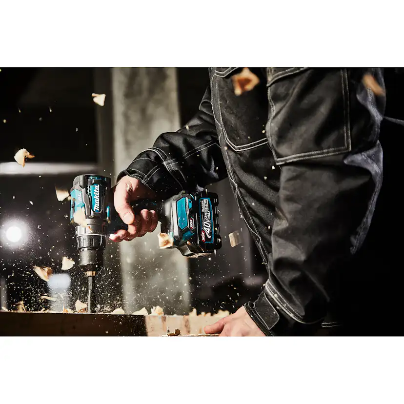 Borrskruvdragare Makita DF001GM201 40V med Batteri och Laddare