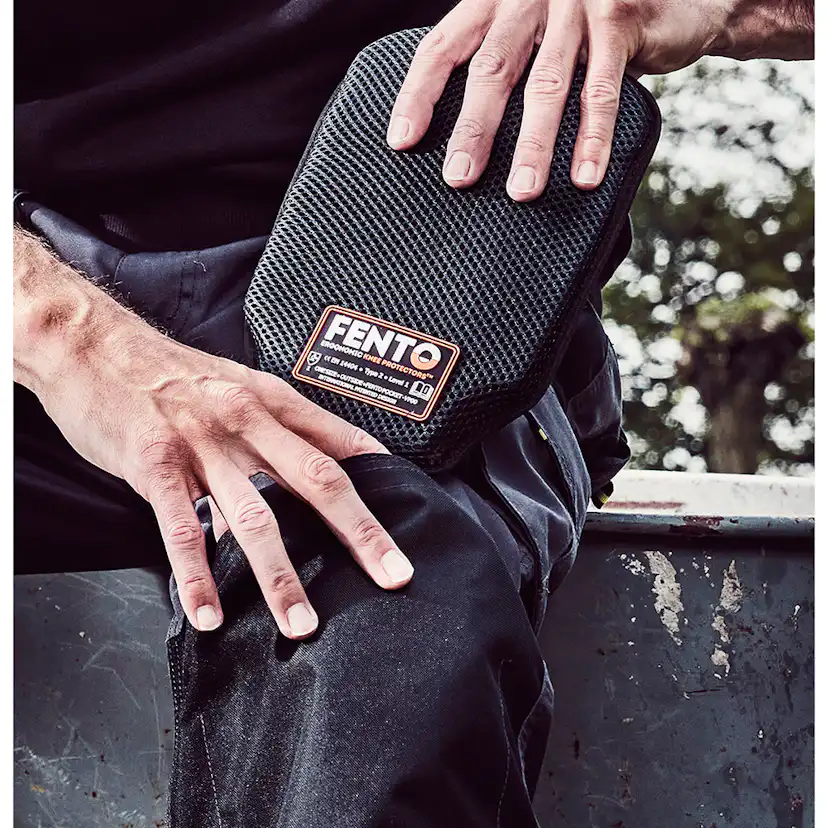 Knäskydd Fento 280100 pocket