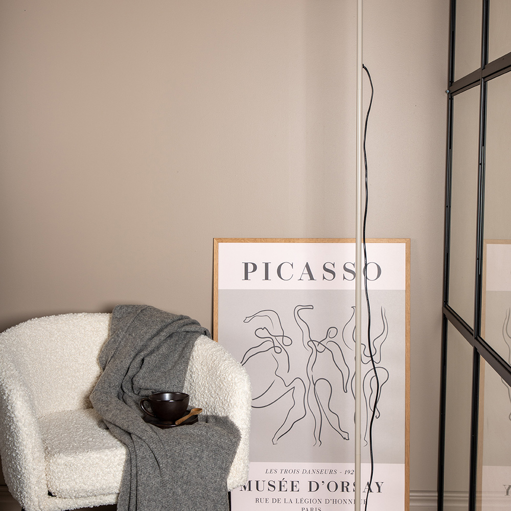 Golvlampa Venture Home Batang