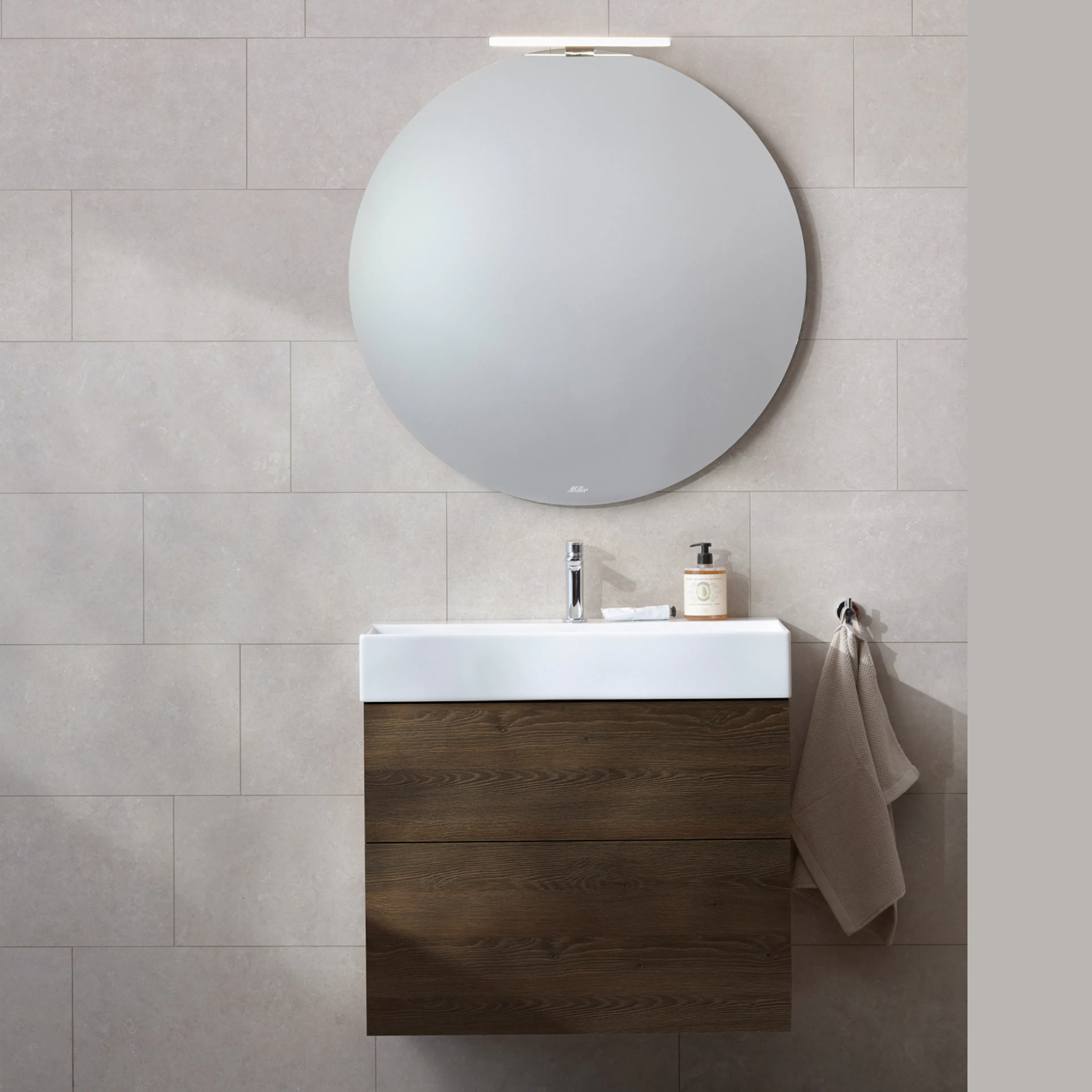 Möbelpaket 80 Mörk ek med Ambient spegel och Edge handfat Mörk Ek B: 800 mm