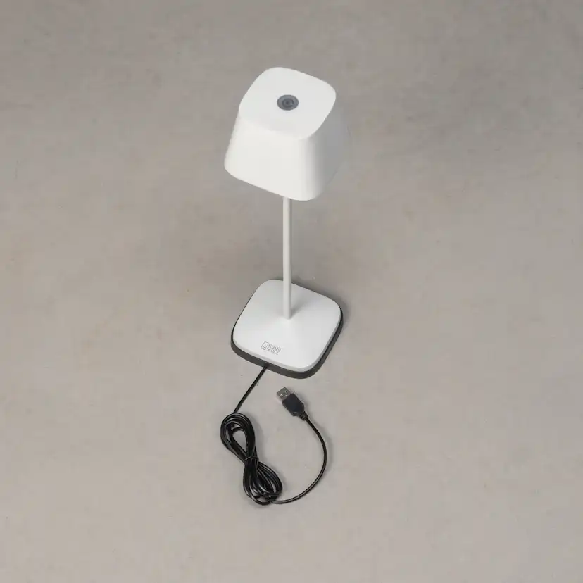 Capri bordslampa vit USB Vit