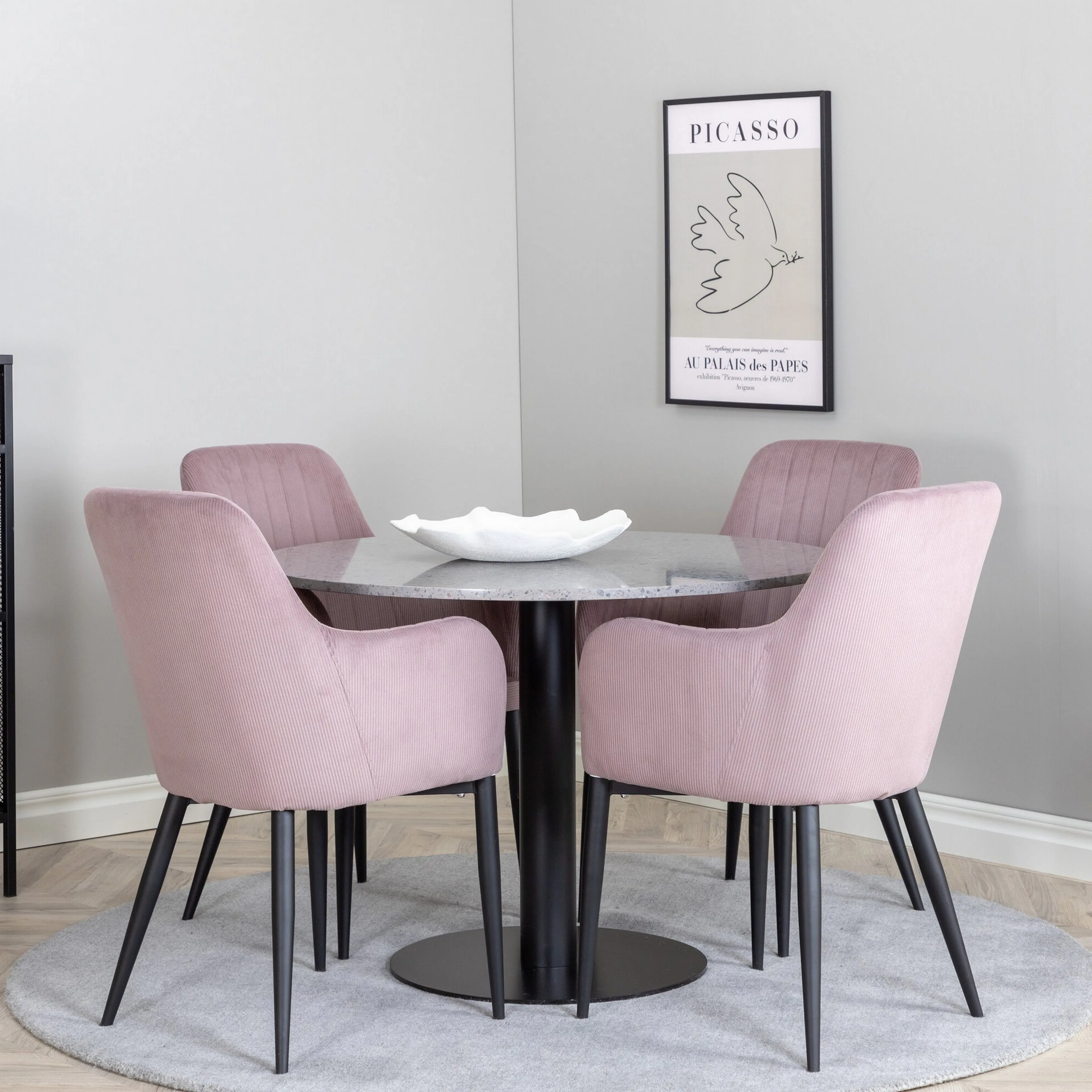 Matgrupp Venture Home Razzia med 4st Comfort Stolar