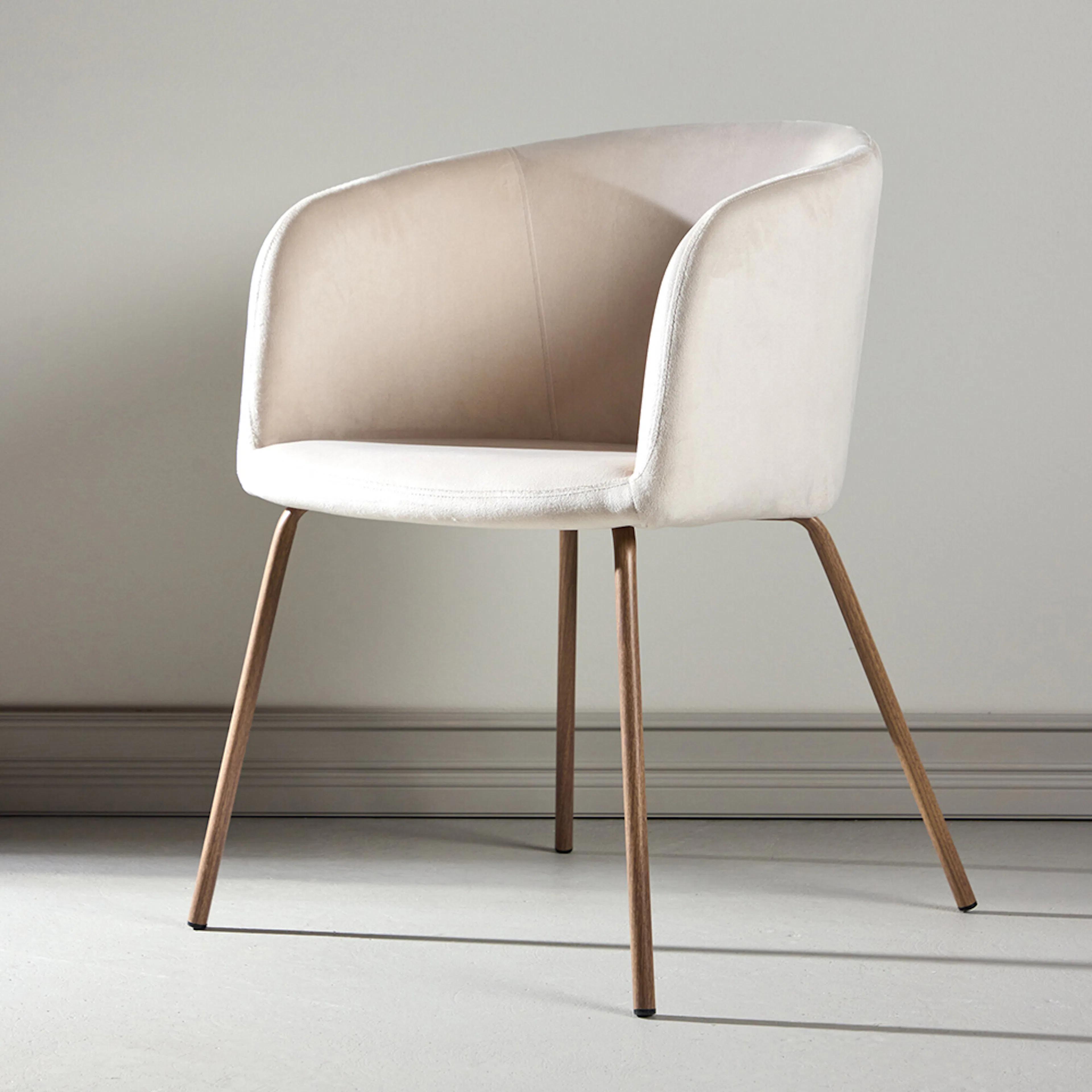 Matstol Venture Home Berit Walnut