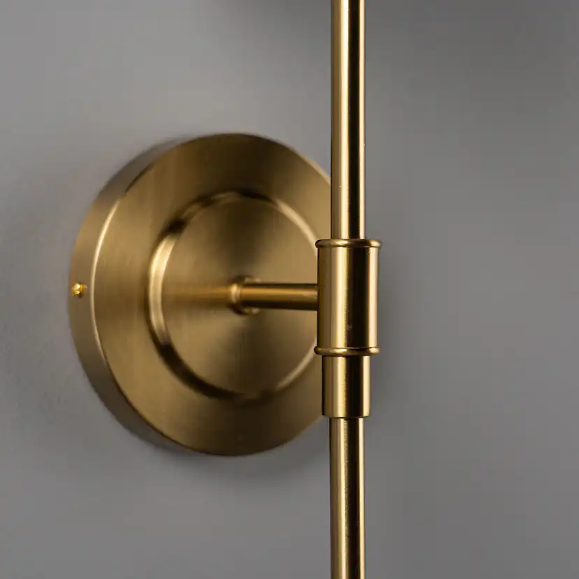 Vägglampa Vesani Hampton