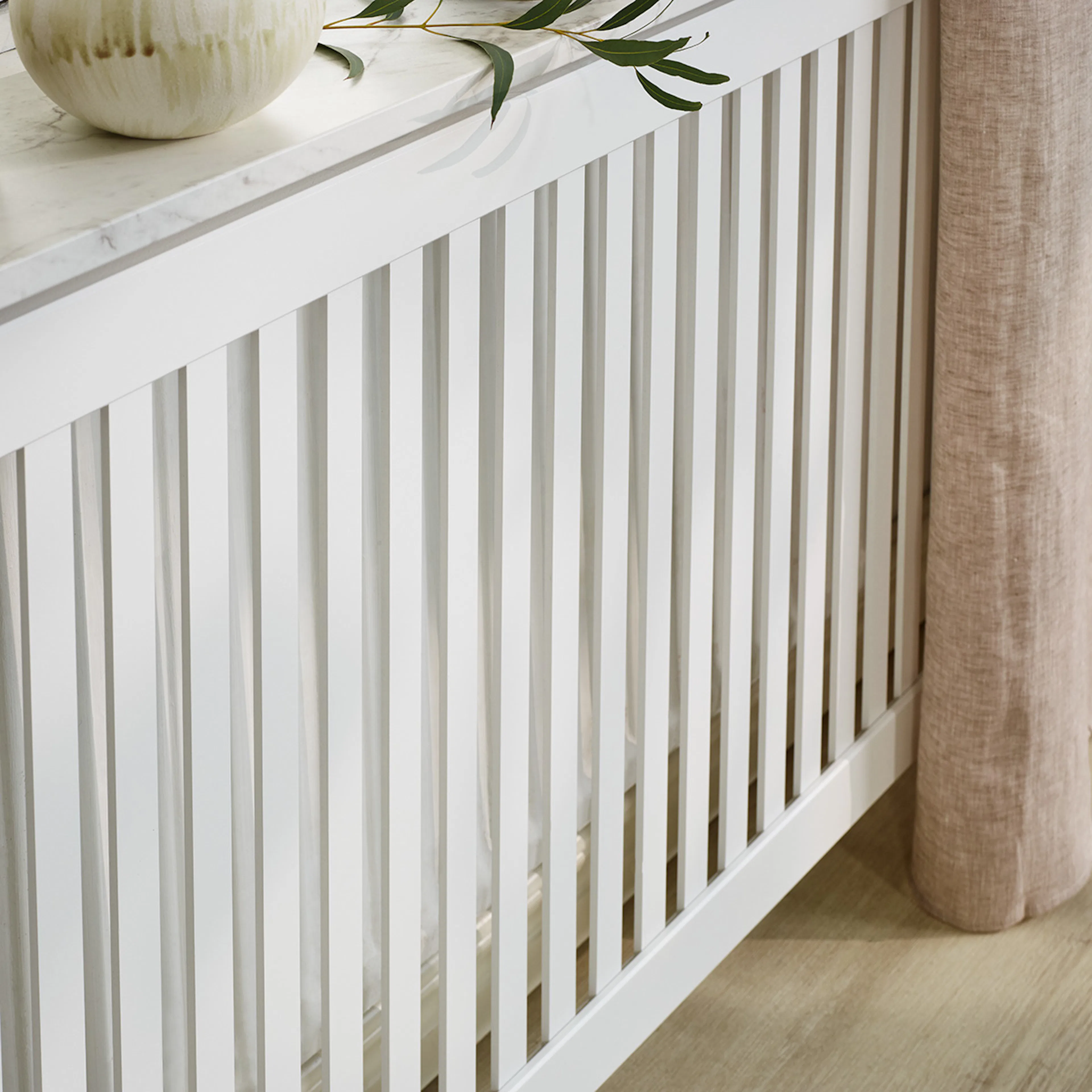 Elementskydd Elsa vit 1550x700 mm B: 1550 mm