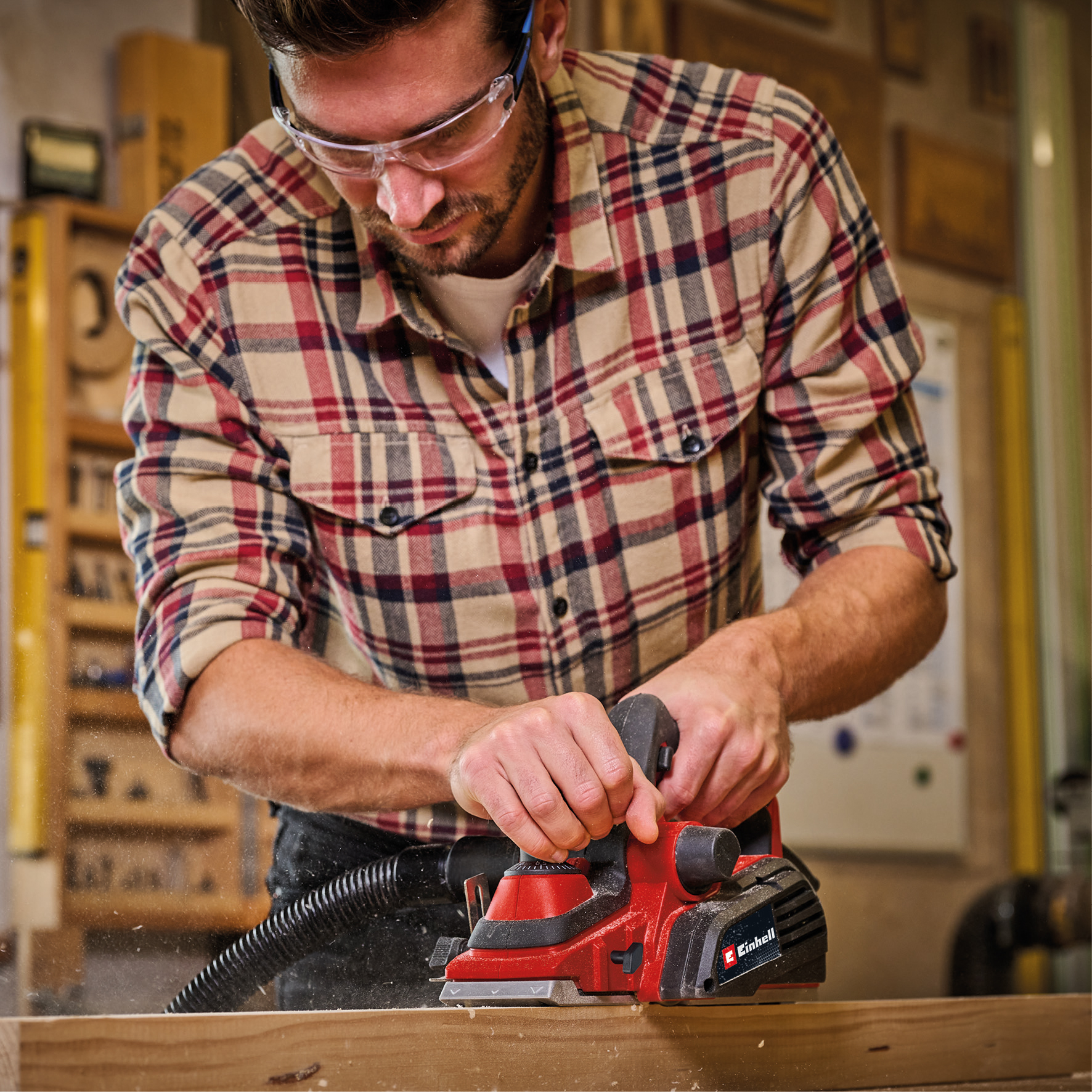 Hyvel Einhell TE-PL 920