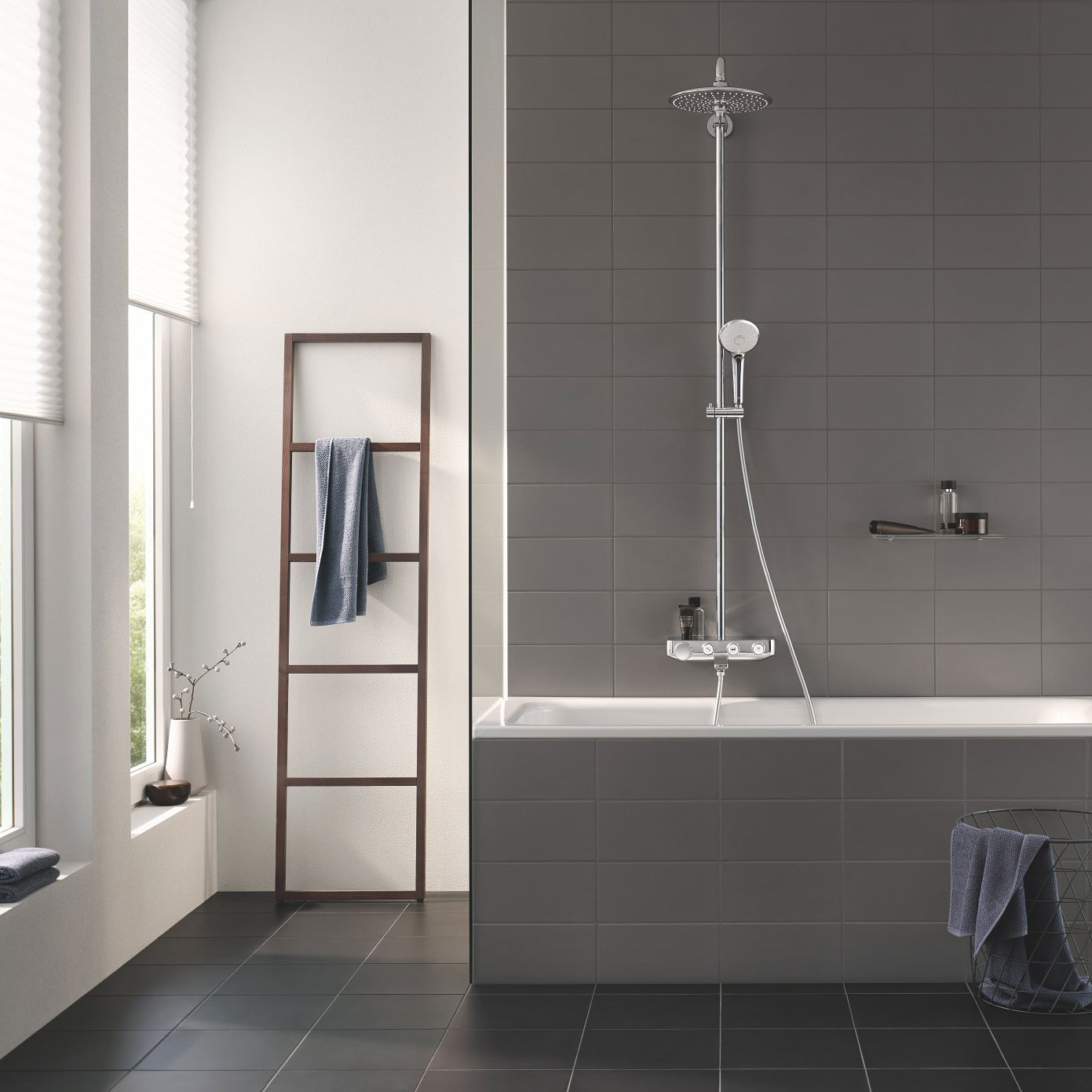 Takduschset Grohe Euphoria SmartControl System 260 Mono med Badkarsblandare