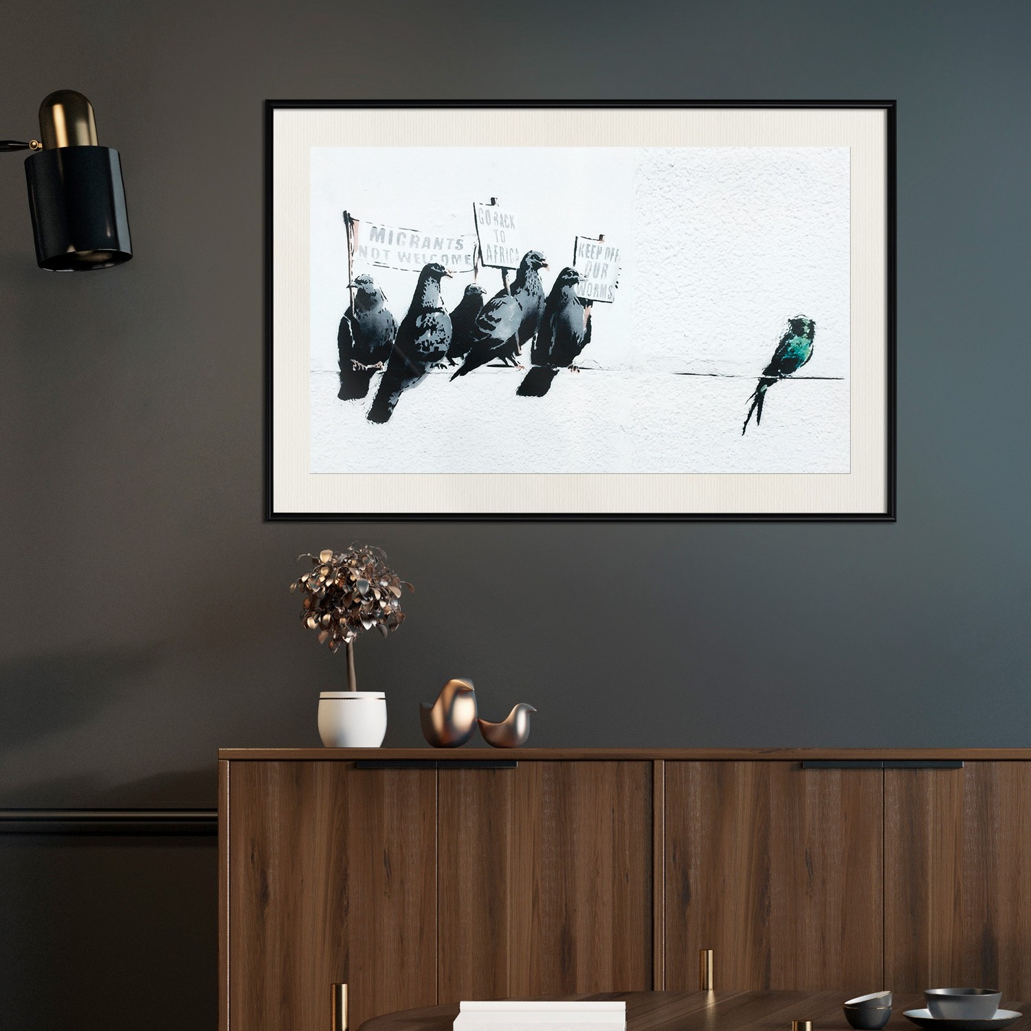 Affisch - Xenophobic Pigeons [Poster] 60x40 Svart ram med passepartout, 60x40 cm