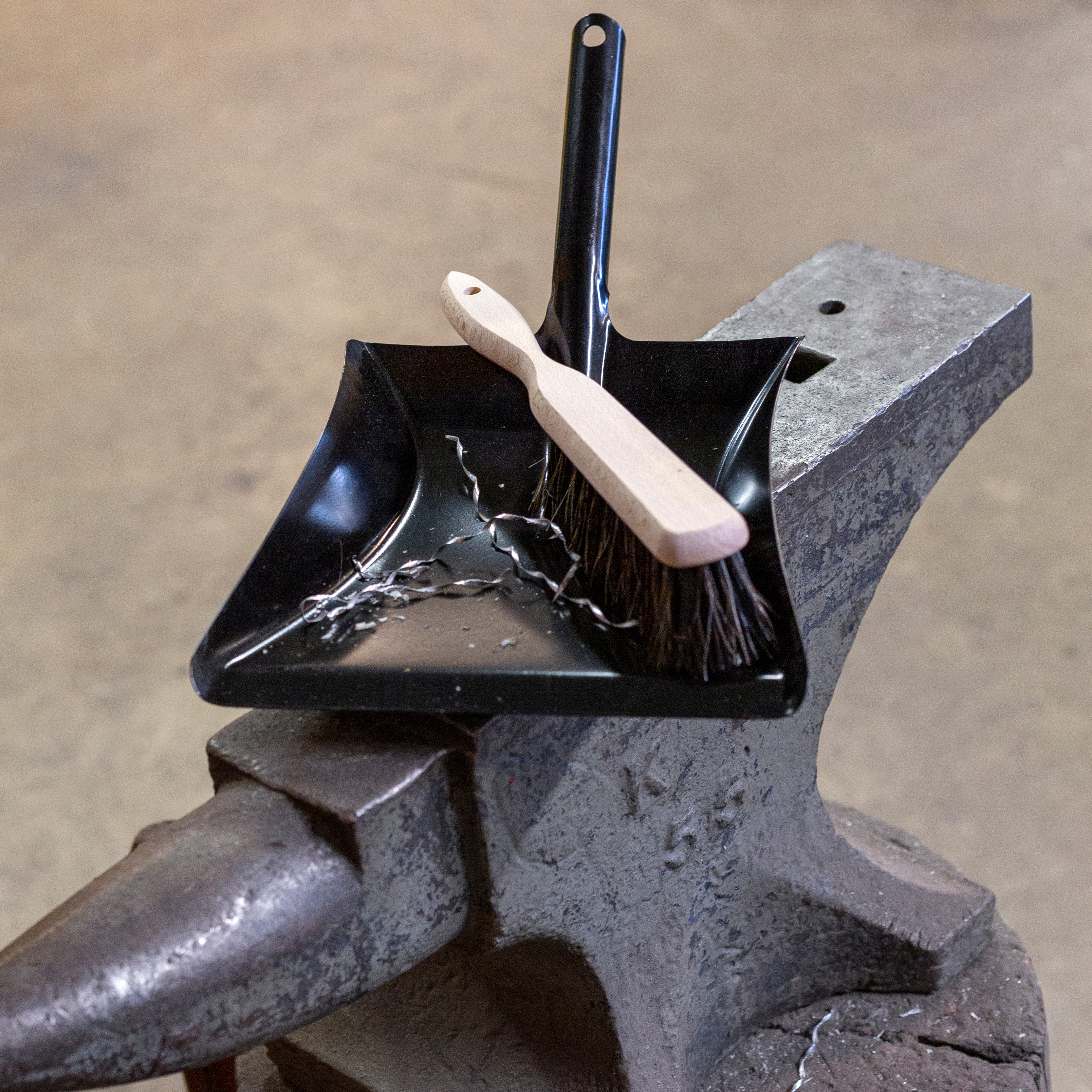 Handborste Vikan Sopborste Medium Trä 300 mm