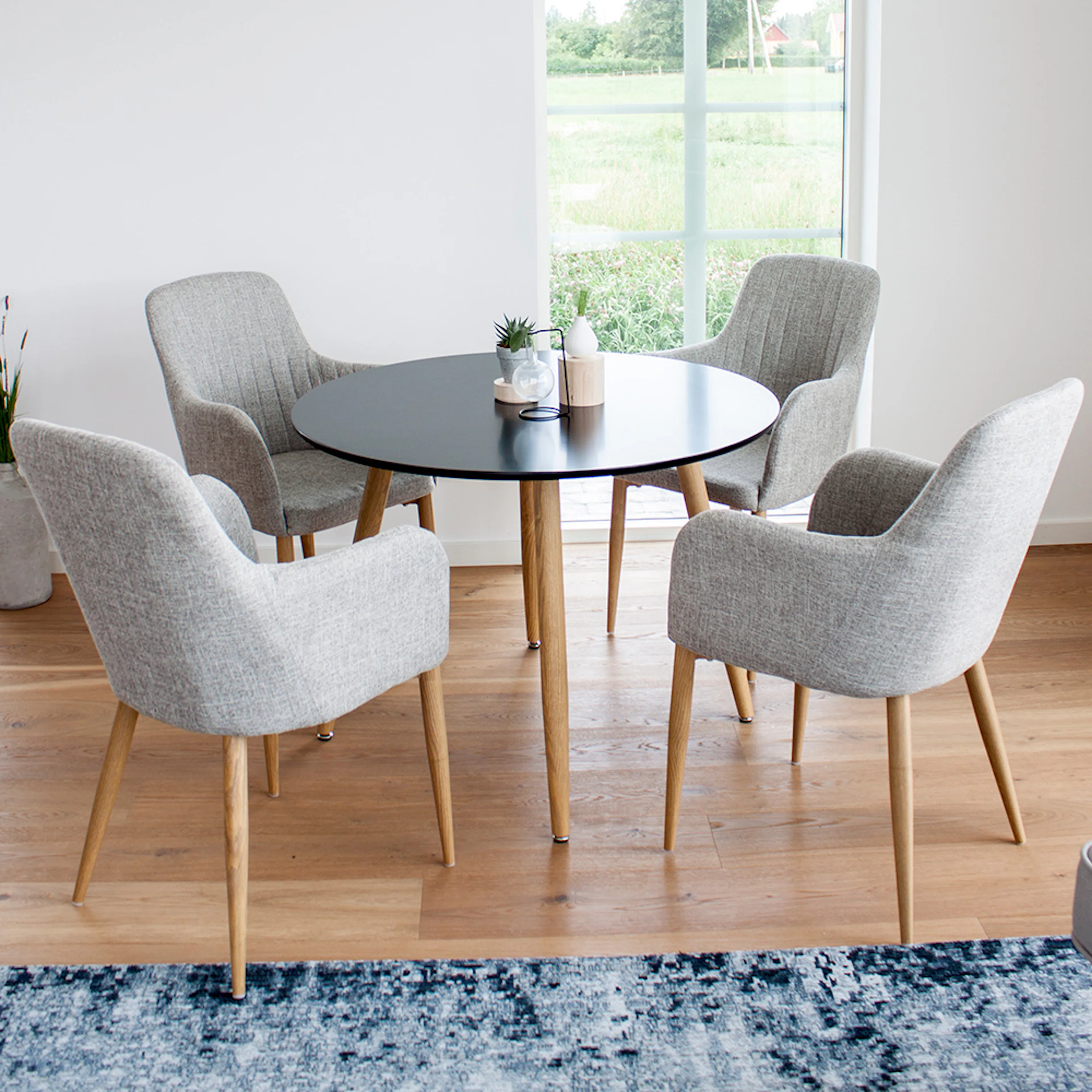 Matgrupp Venture Home Pelle Casper med 4 Stolar Ek Grå