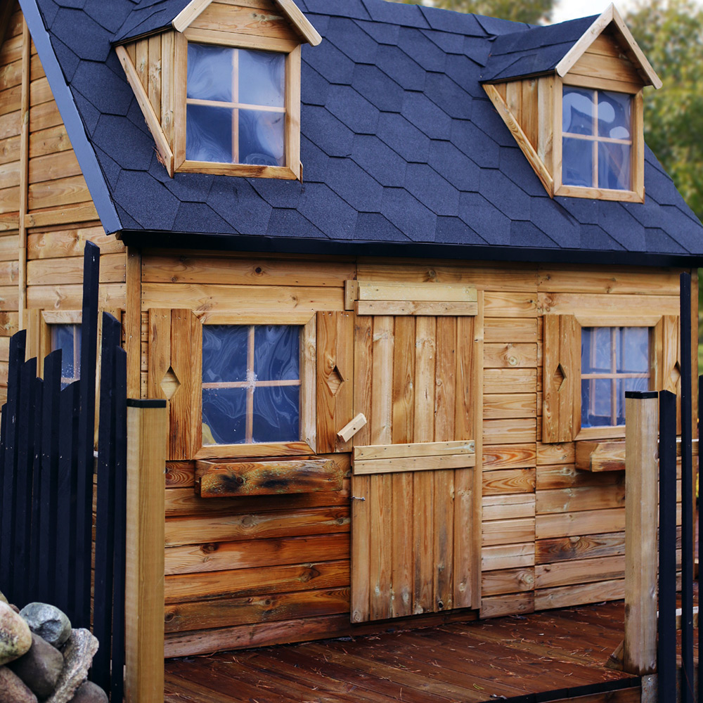 Lekstuga Jabo Milla 4m² Trästuga med Sadeltak