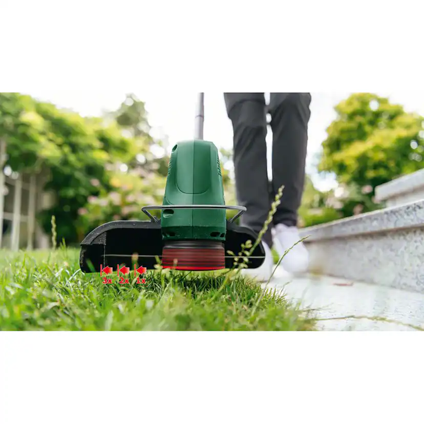 Grästrimmer Bosch Power Tools Easygrasscut med 2 st Batteri och Laddare