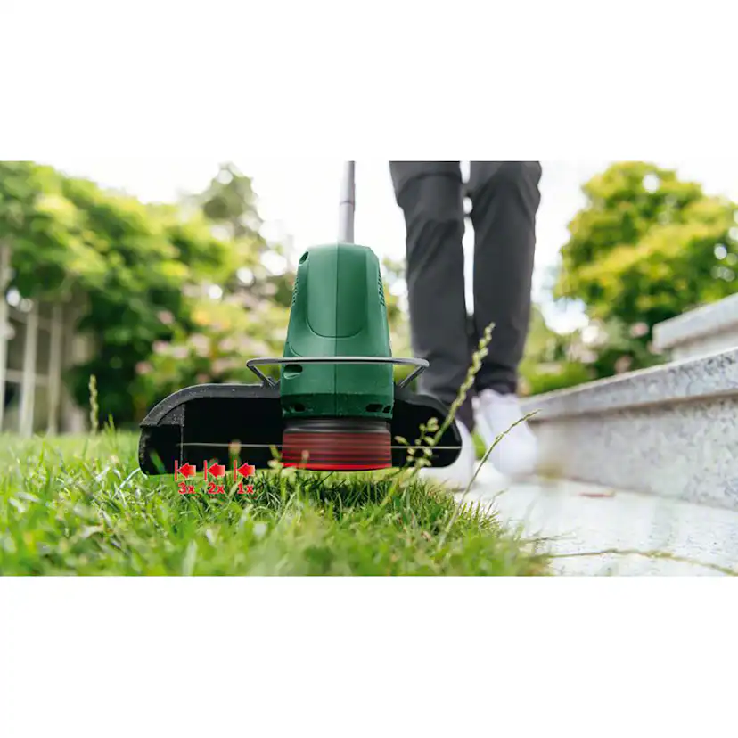 Grästrimmer Bosch Power Tools Easygrasscut med 2 st Batteri och Laddare