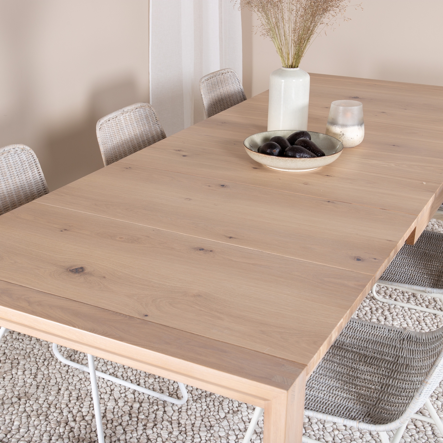 Matgrupp Venture Home Shy med 6 Cornelia Matstolar