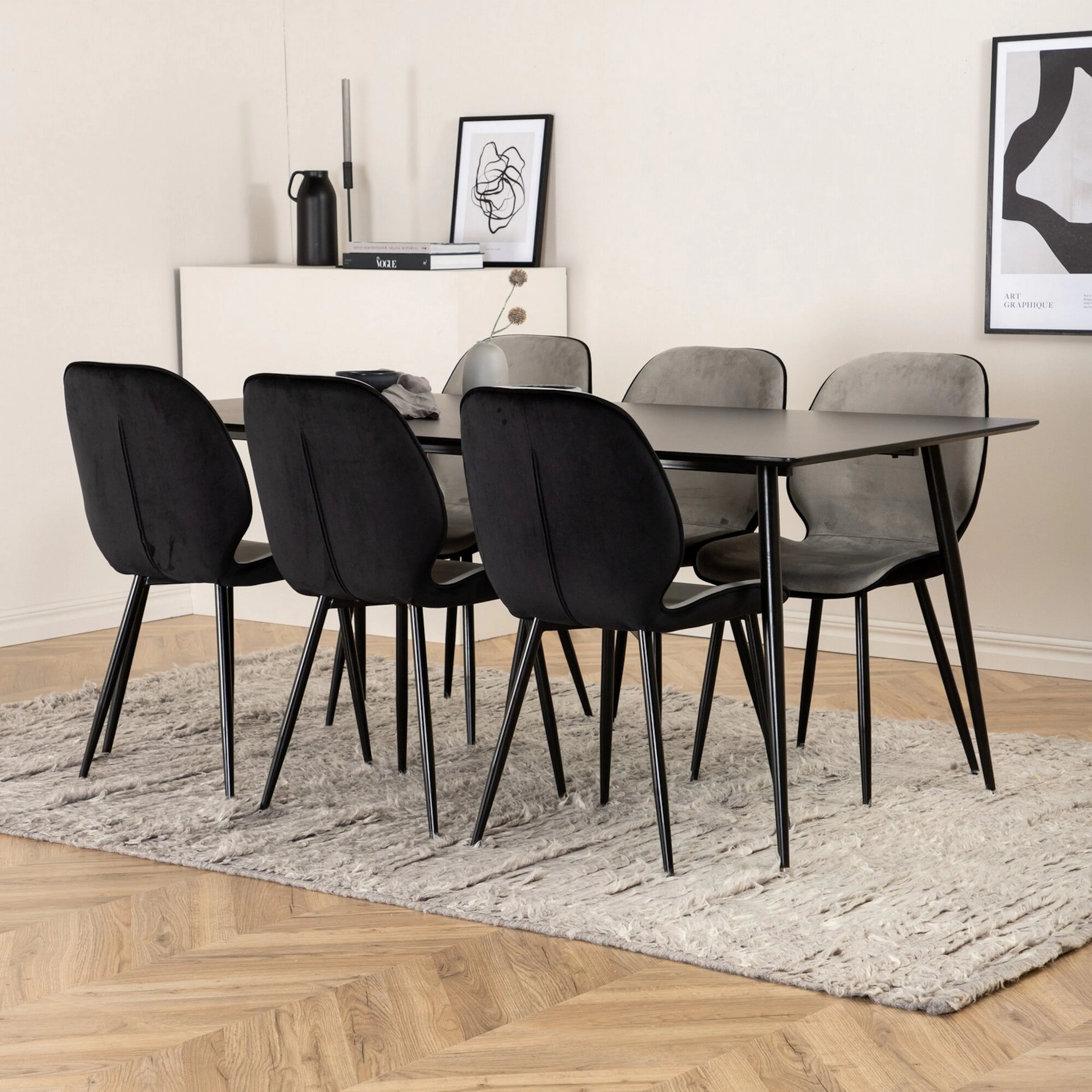 Matgrupp Venture Home Silvia med 6 Elisa Stolar Sammet