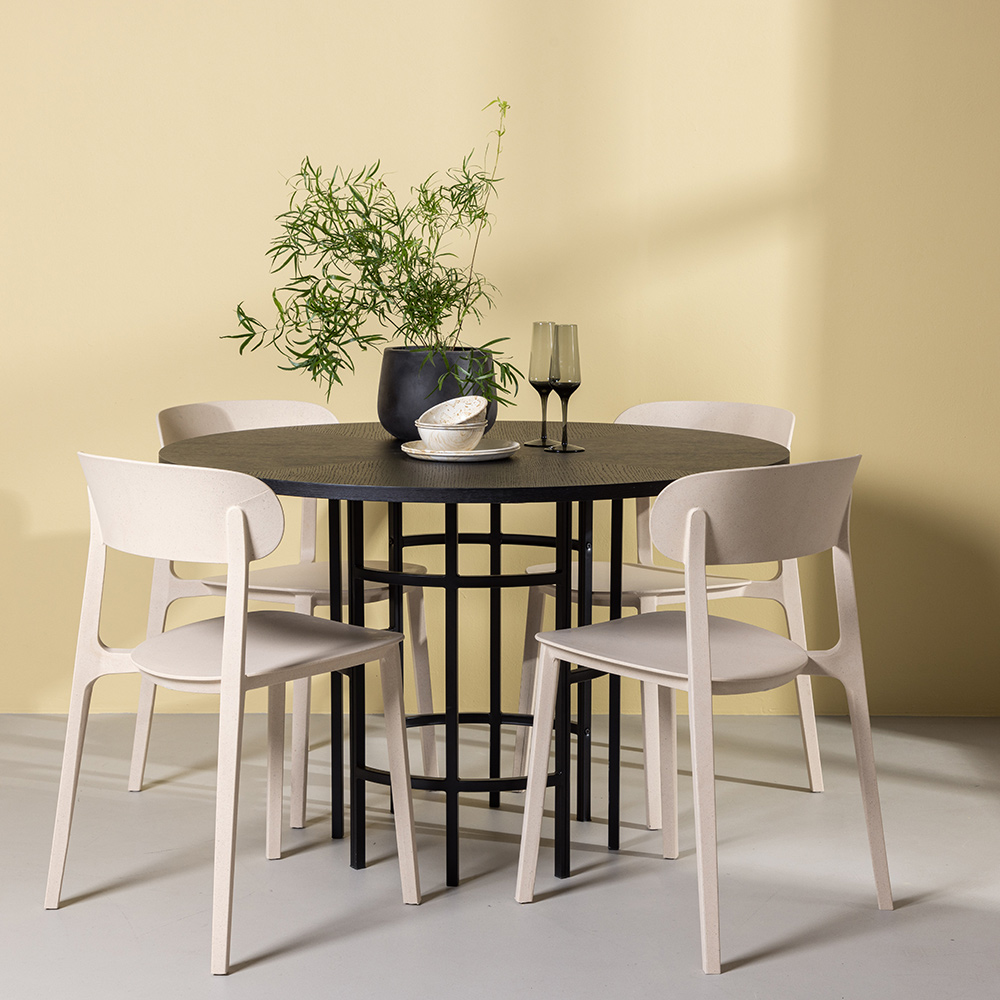 Matgrupp Venture Home Copenhagen Ø 115 cm med 4 Åstol Stolar