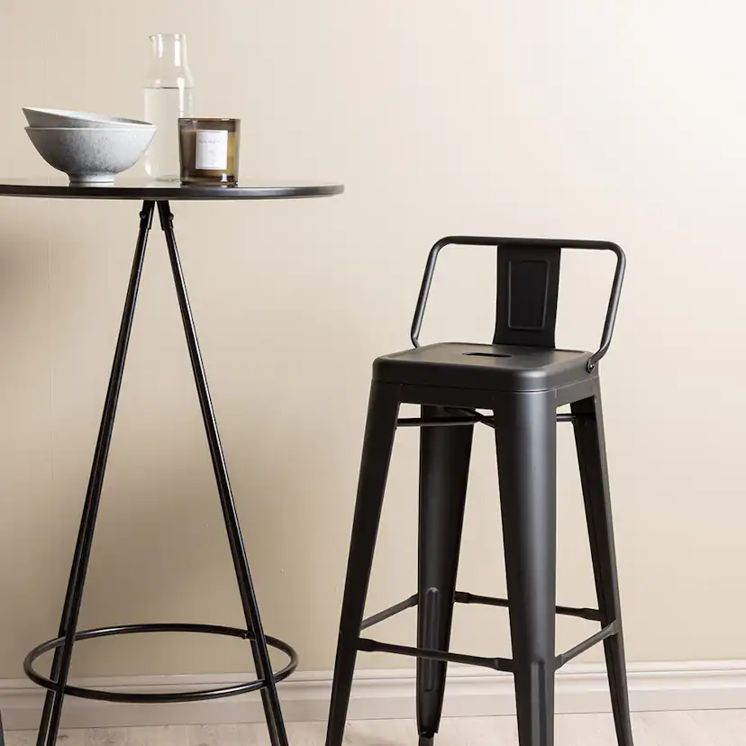 Matgrupp Venture Home Bistro Ø60 cm med 2 st Tempe stolar Svart