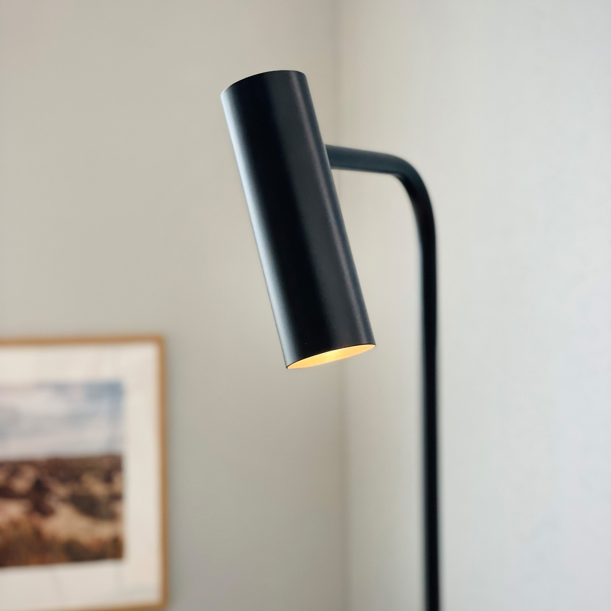 Golvlampa Dyberg Larsen Skagerrak