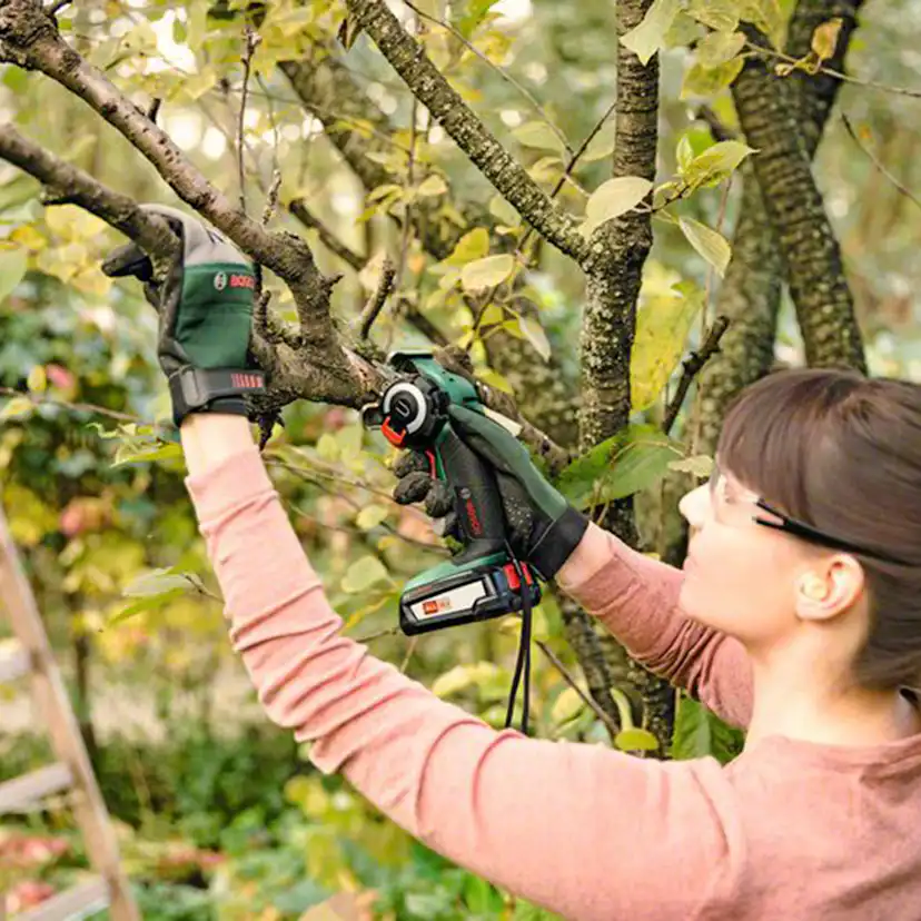 Sticksåg Bosch Power Tools Advanced Cut 18 V Med Batteri/Laddare