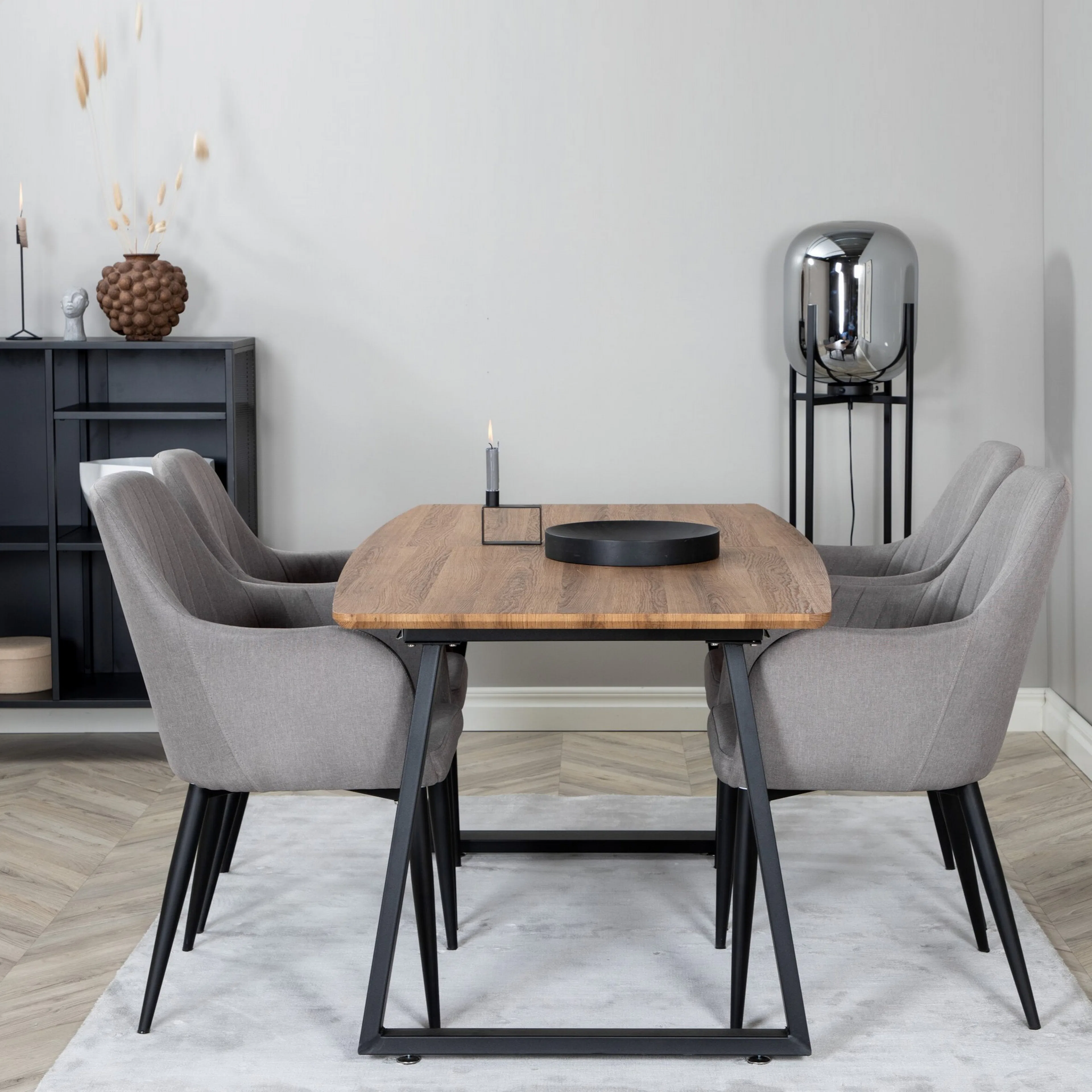 Inca Dining Table - 160/200*85*H75 - Oak / Black +Comfort Ch Valnöt/Grå