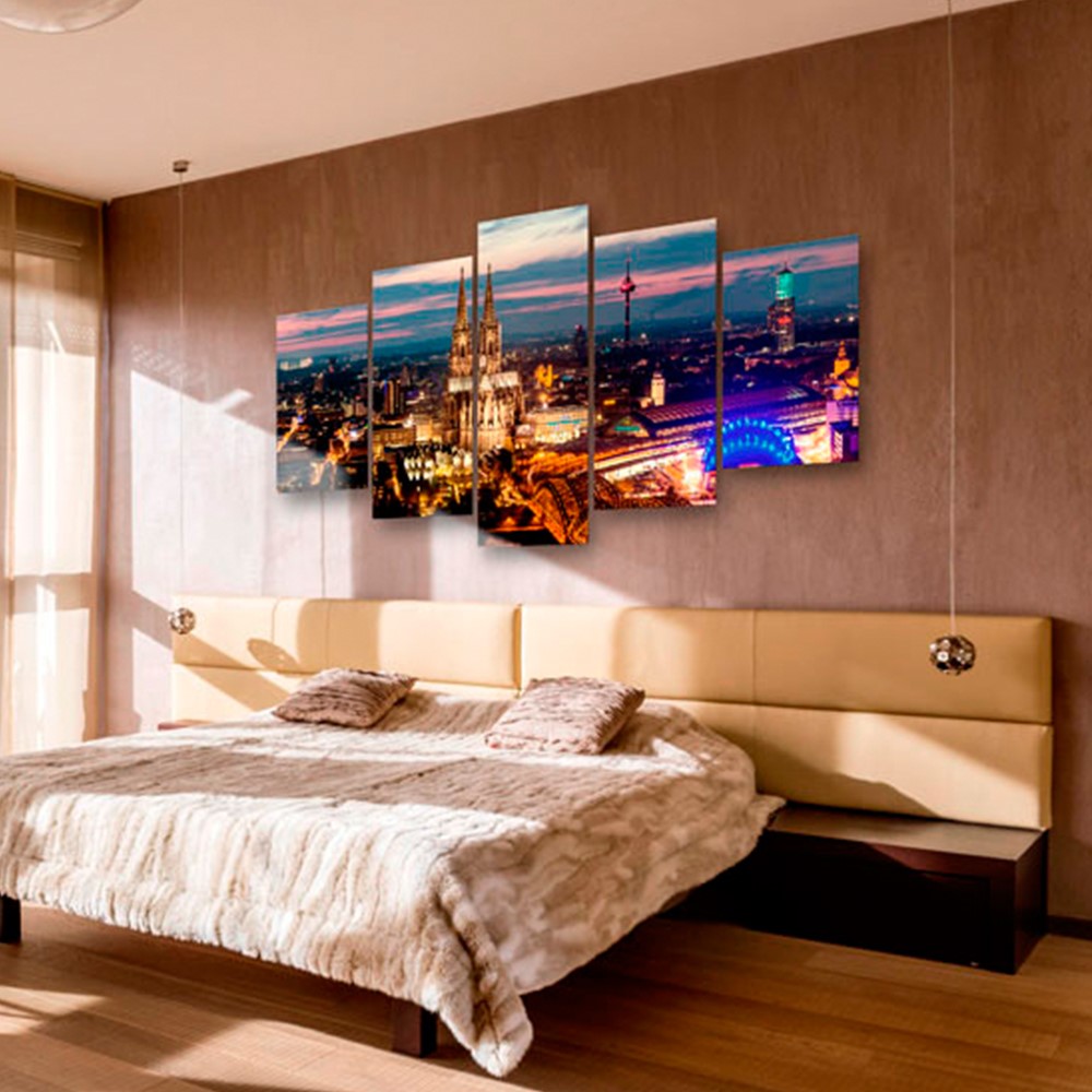 Tavla Arkiio Koeln Night Panorama