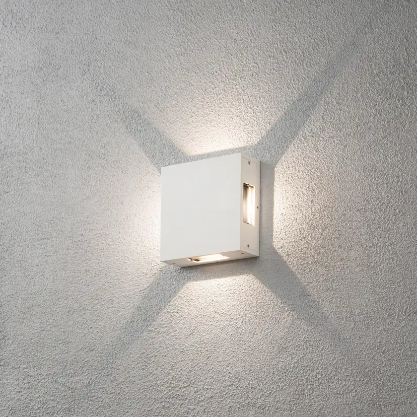 Vägglykta Gnosjö Konstsmide Cremona 4x3W High Power LED