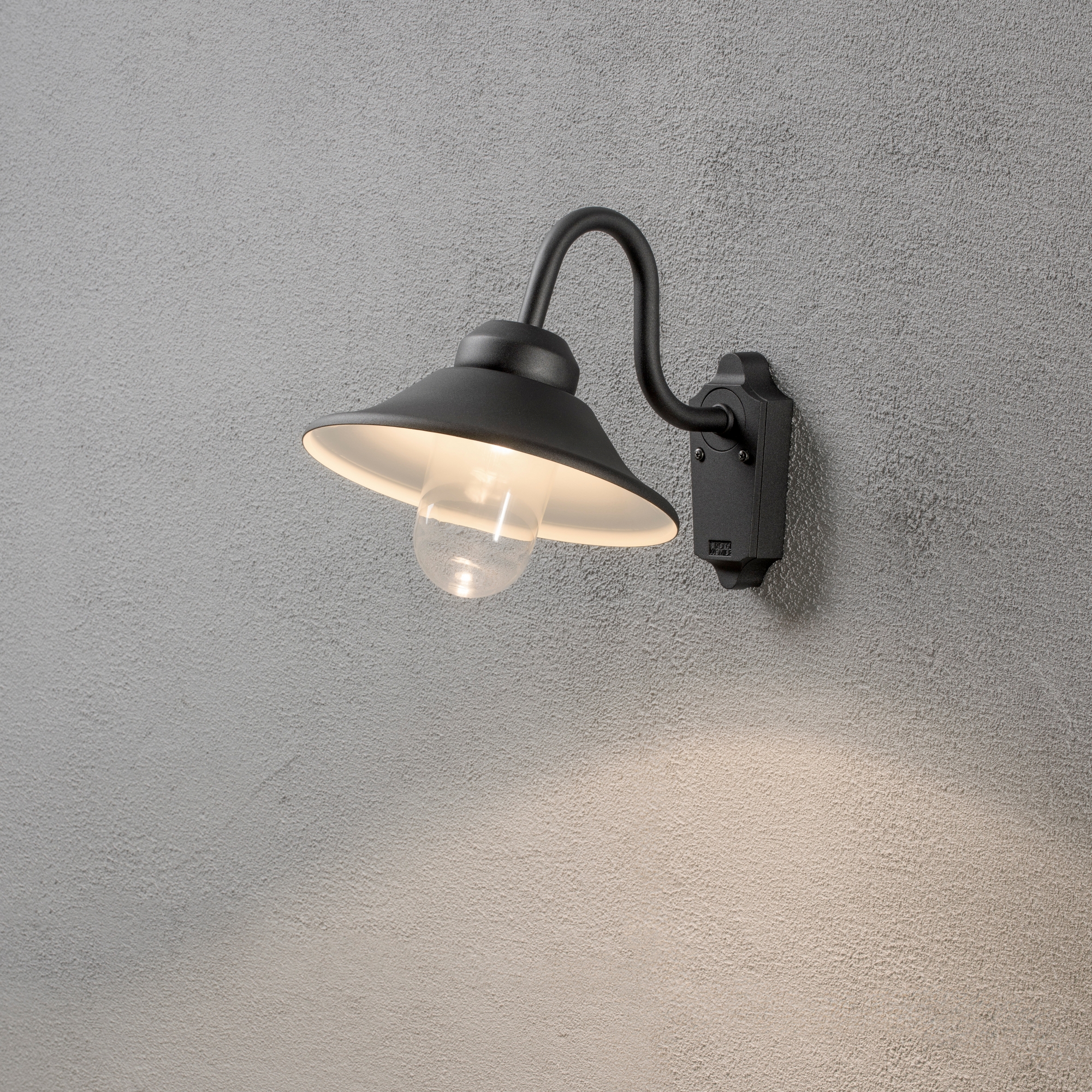 Vägglykta Gnosjö Konstsmide Vega LED 8W Dimbar